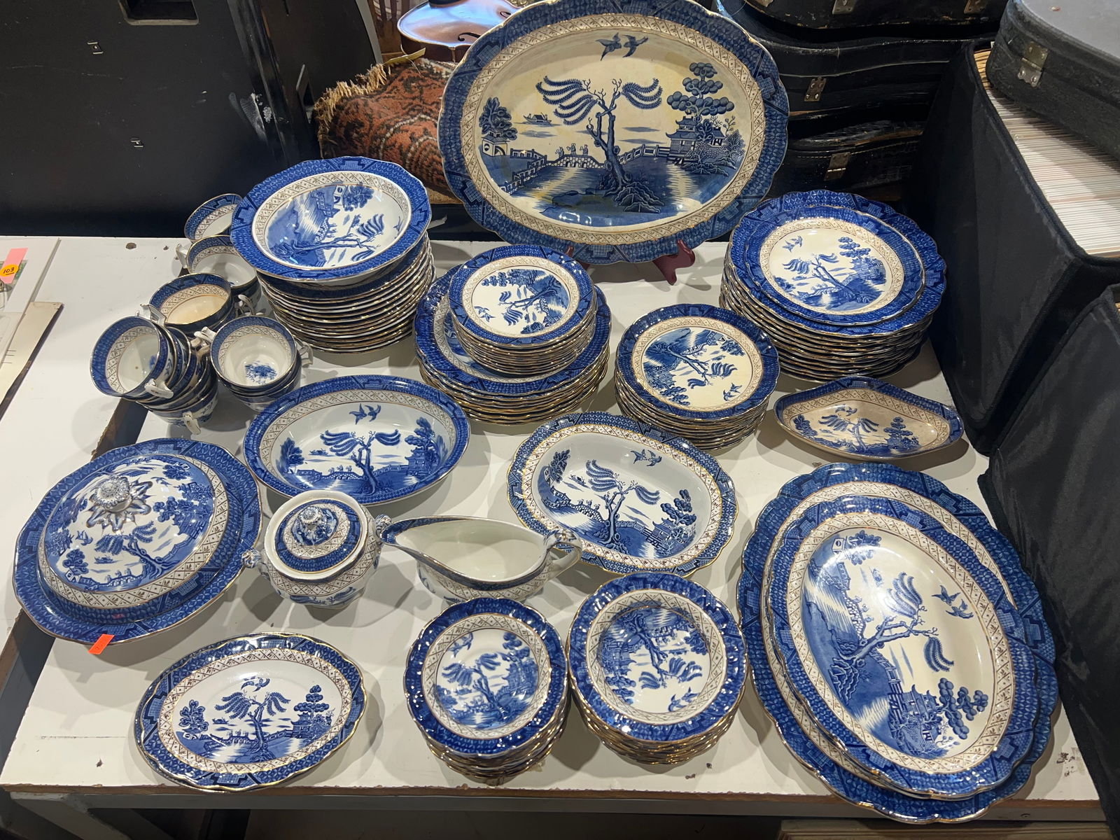 110pcs Booth Real Old Willow China, Most Pre 1944 - Most Marked 9072(1900-1930s) with a Few A8025 -: 110pcs Booth Real Old Willow China, Most Pre 1944 - Most Marked 9072(1900-1930s) with a Few A8025 - Platters, Serving Bowls, Gravy, Sugar, Plates + More(12)10" Dinner Plates, (9)9.5" Plates, (11)7.5"