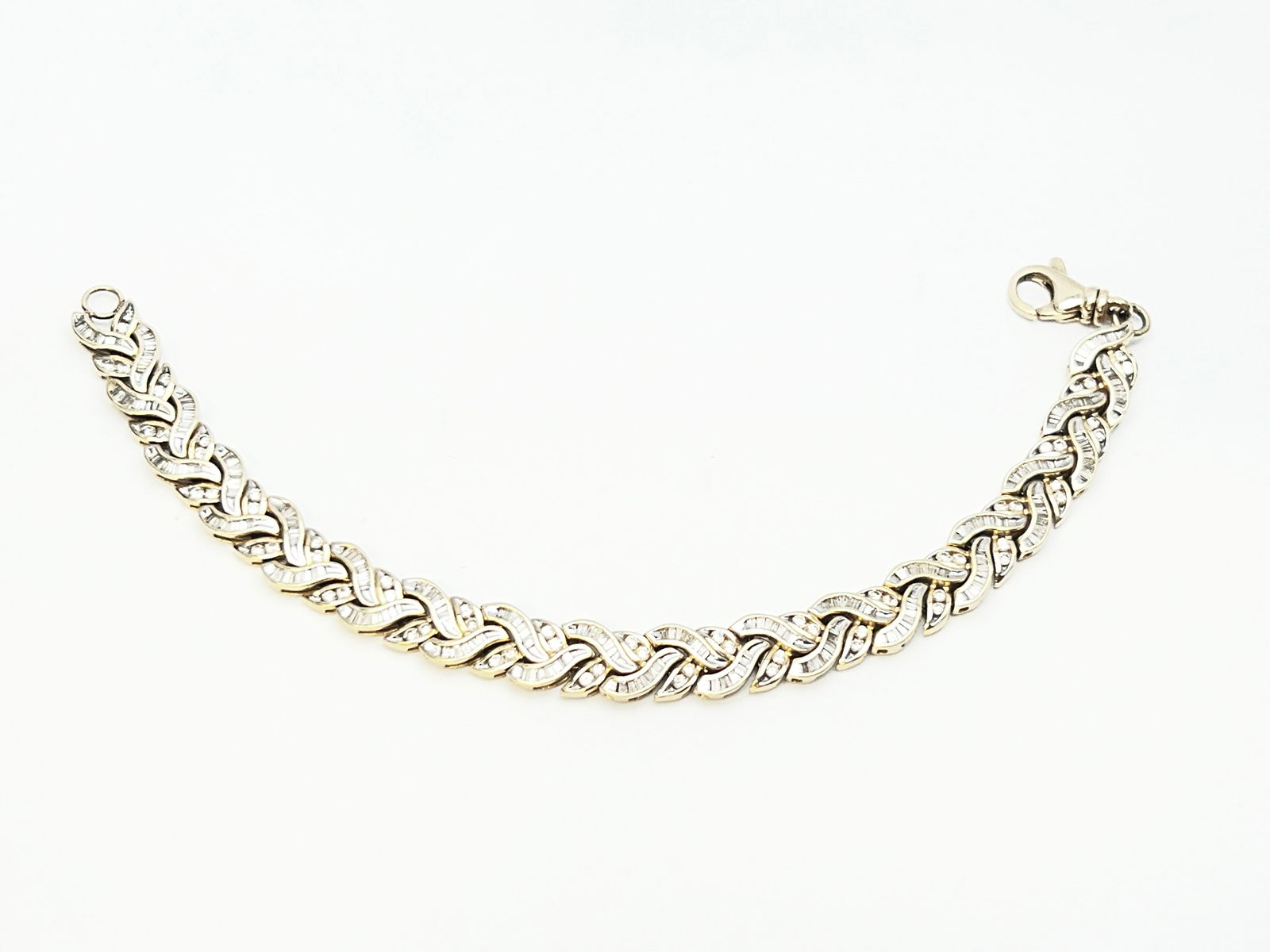 14K Yellow Gold Diamond Bracelet, TW 24.19g - 4+cts of Diamonds, .25'' Wide x 7.5''L: 14K Yellow Gold Diamond Bracelet, TW 24.19g - 4+cts of Diamonds, .25'' Wide x 7.5''L - From Bay Area Wholesale Jeweler