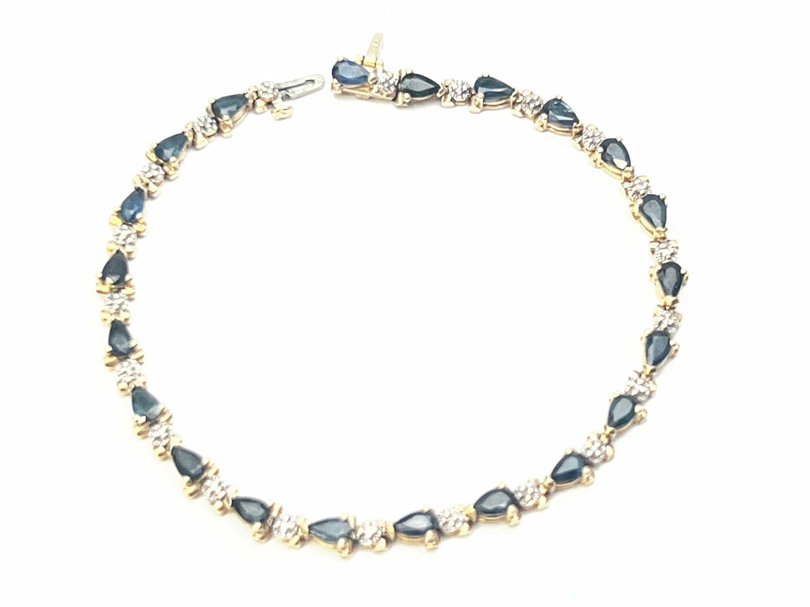 14K Gold Diamond Sapphire Bracelet, TW 10.91g, 7.75''L: 14K Gold Diamond Sapphire Bracelet, TW 10.91g, 7.75''L