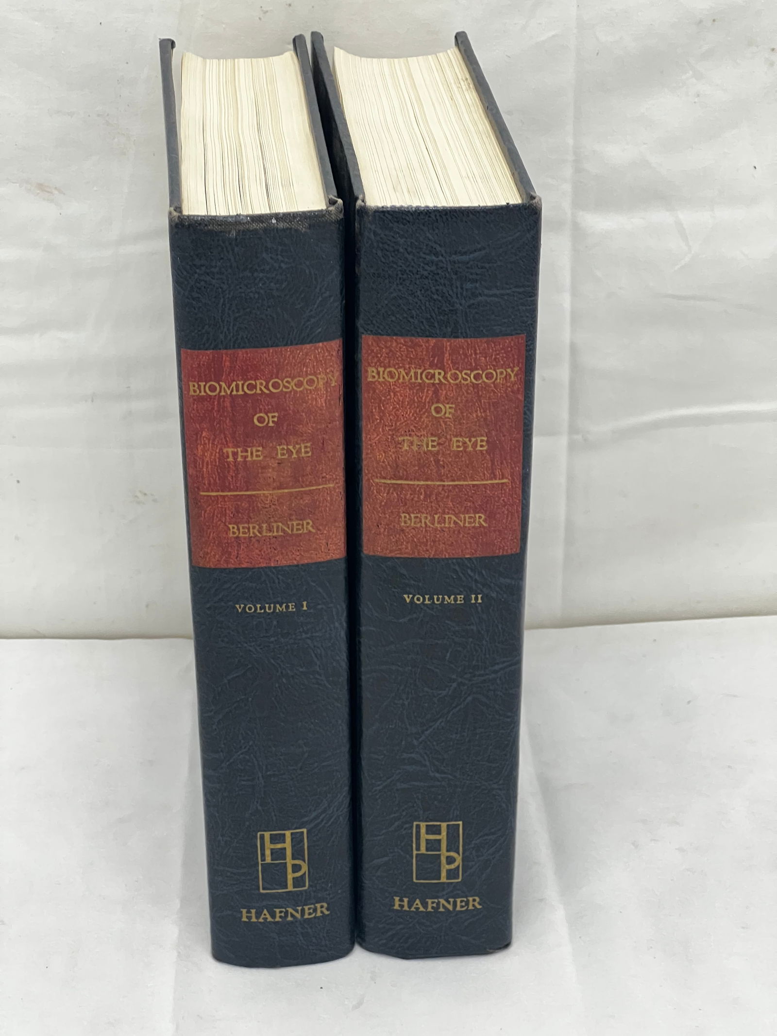 1966 Bio Microscopy of the Eye Vol. 1 & 2, Hafner Publishing: 1966 Bio Microscopy of the Eye Vol. 1 & 2, Hafner Publishing
