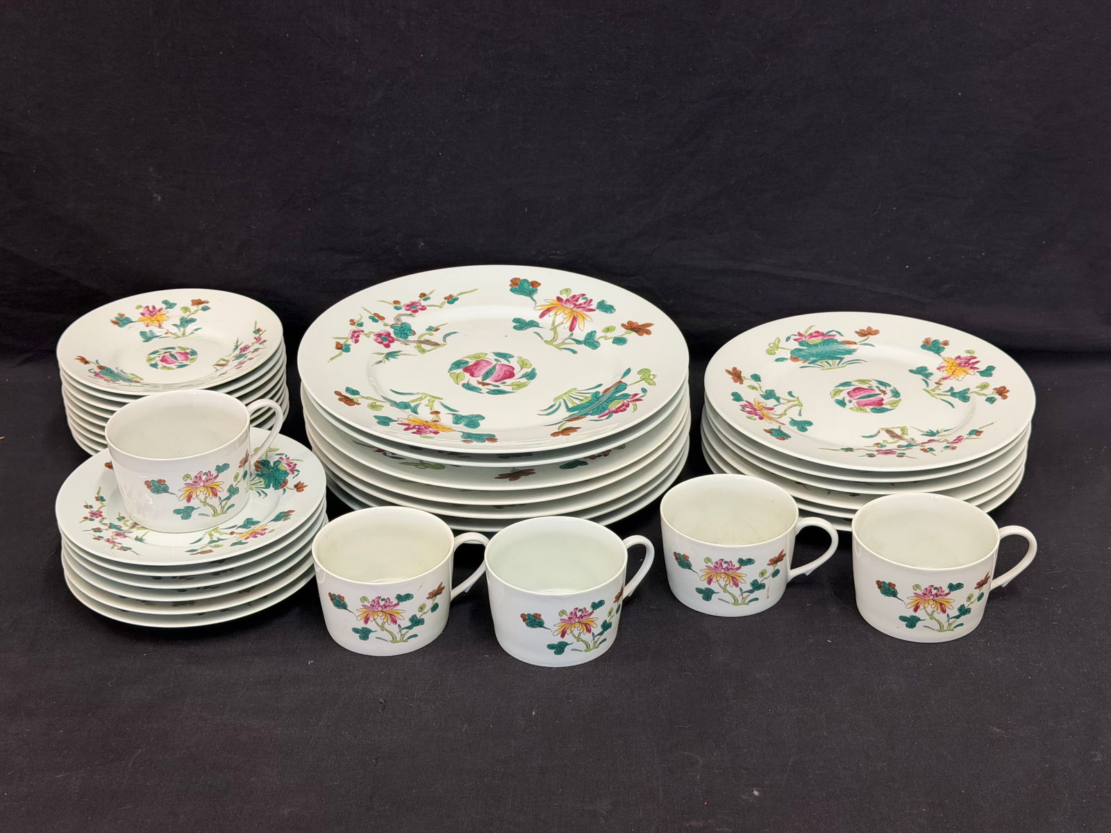 (33)Pcs. Ceralene Nymphea Limoges China (1 of 4)