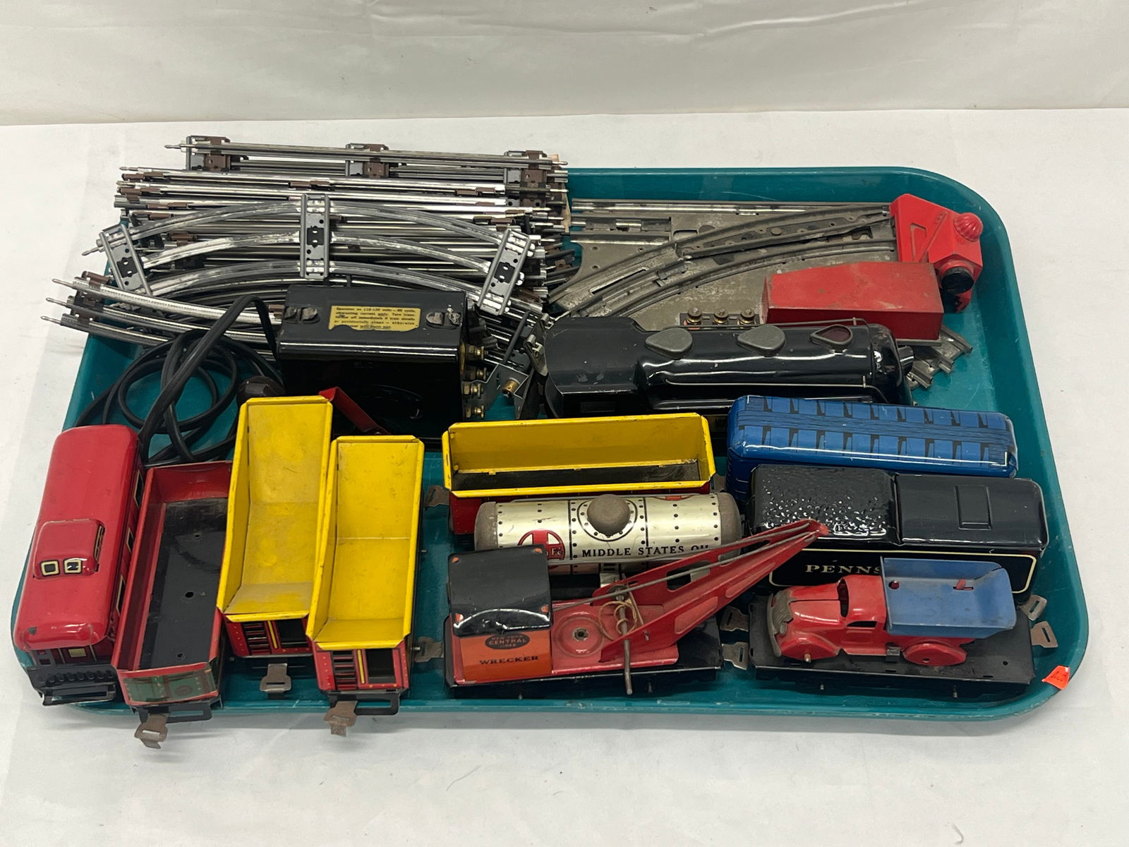 Marx Prewar & Vintage Locomotive,Cars,Track,More: Marx Prewar & Vintage Locomotive,Cars,Track,More - Flat Car with Red/Blue Dump Truck, Commodore Vanderbilt Locomotive, NY Wrecker Crane, General Coal Yellowstone Park Cars, Oil Tanker, NY Caboose, Roc