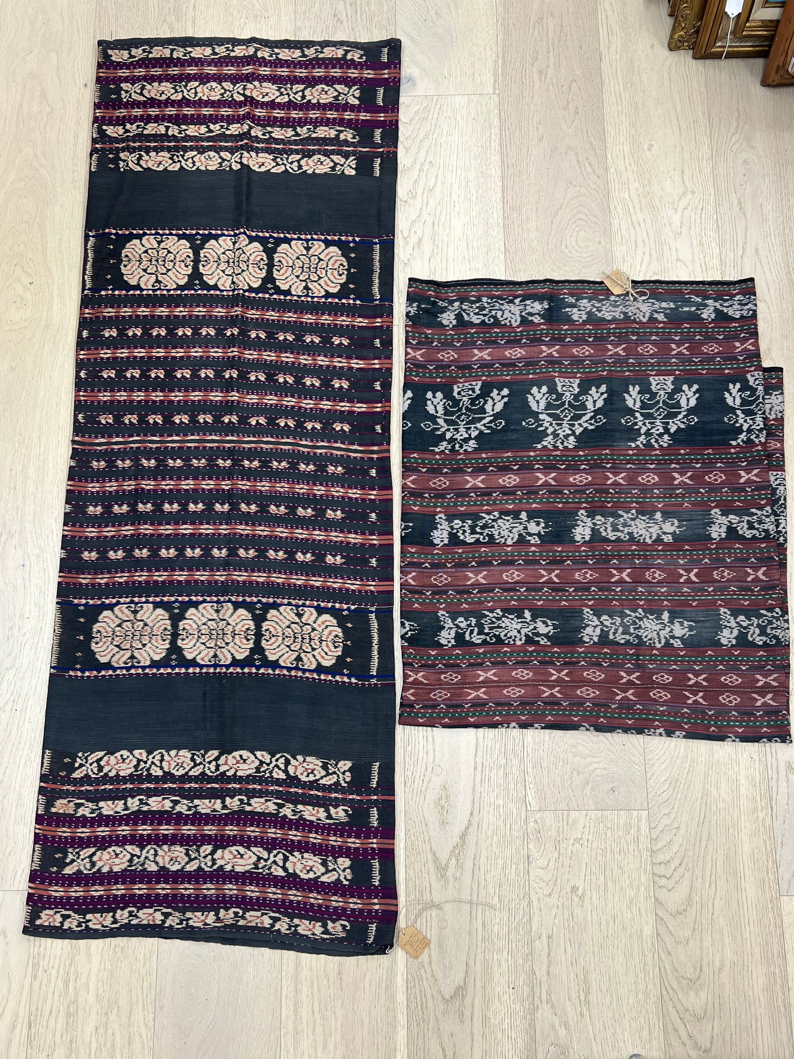 (2)Indonesian Ikats Sarongs Tubular - (1)24.5'' x 56'' , (1)22'' x 62'': (2)Indonesian Ikats Sarongs Tubular - (1)24.5'' x 56'' , (1)22'' x 62''