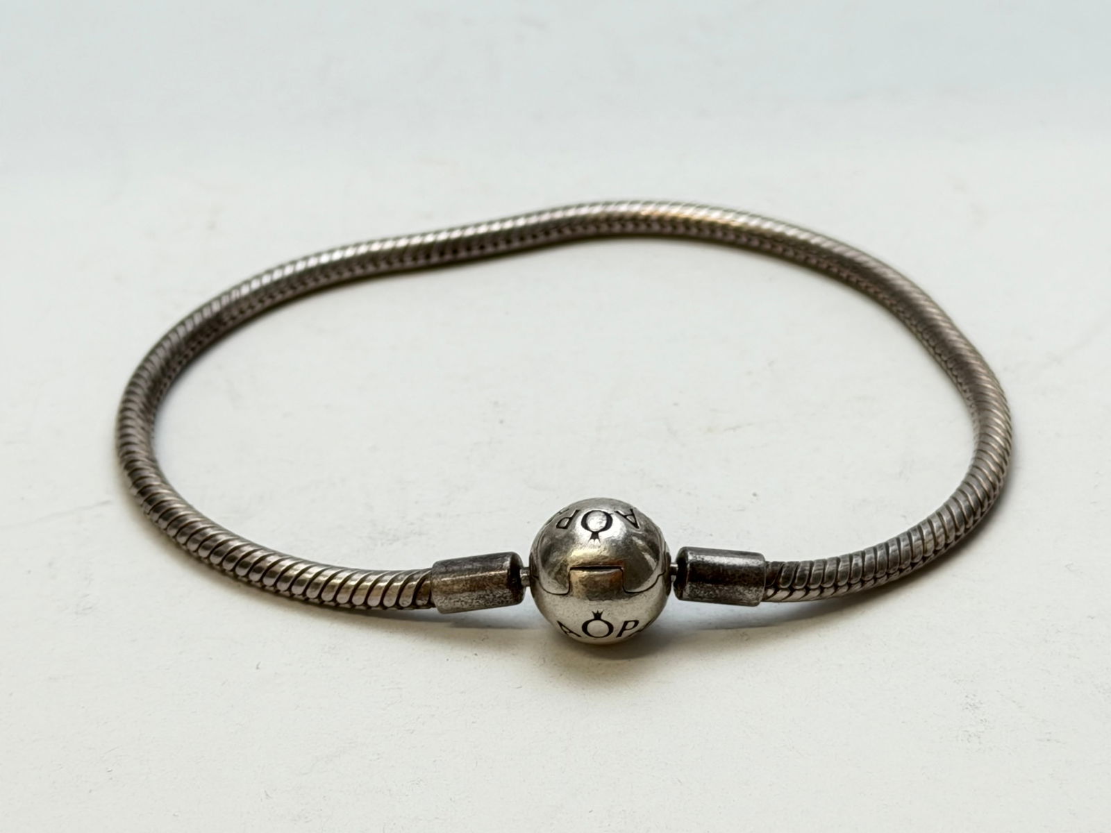 Sterling Silver Pandora Bracelet , TW 14.29g: Sterling Silver Pandora Bracelet , TW 14.29g