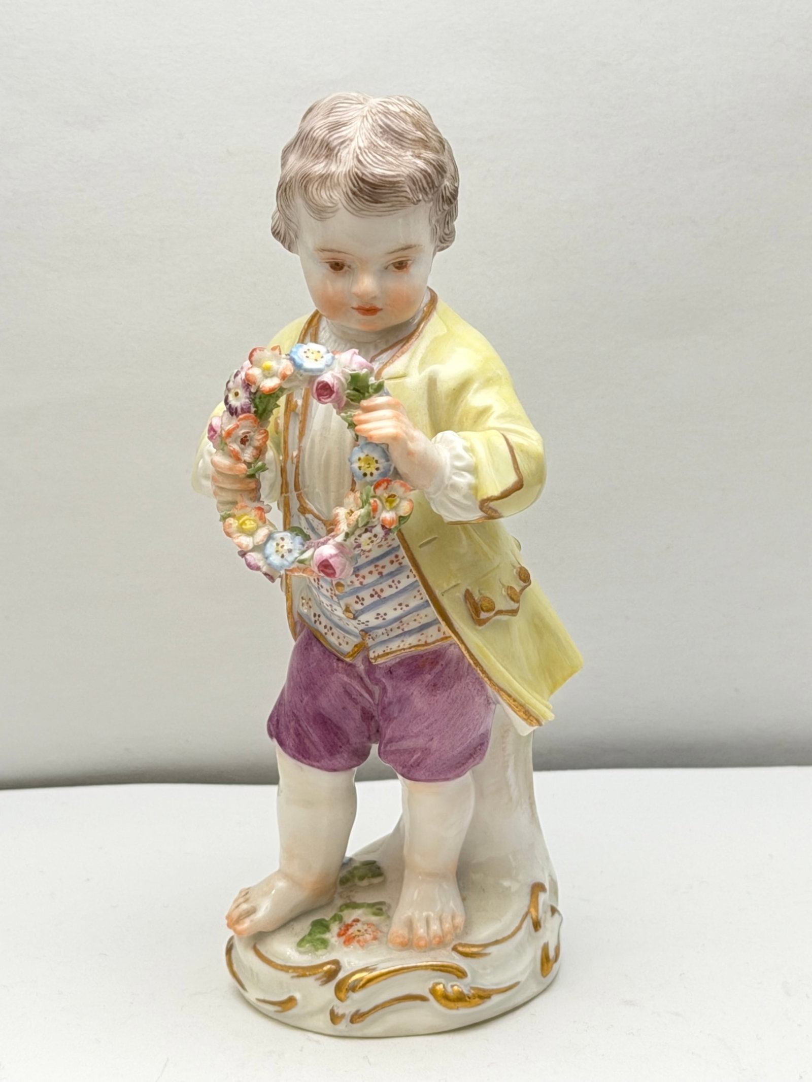Meissen Boy Figure with Wreath 5"T: Meissen Boy Figure with Wreath 5"T