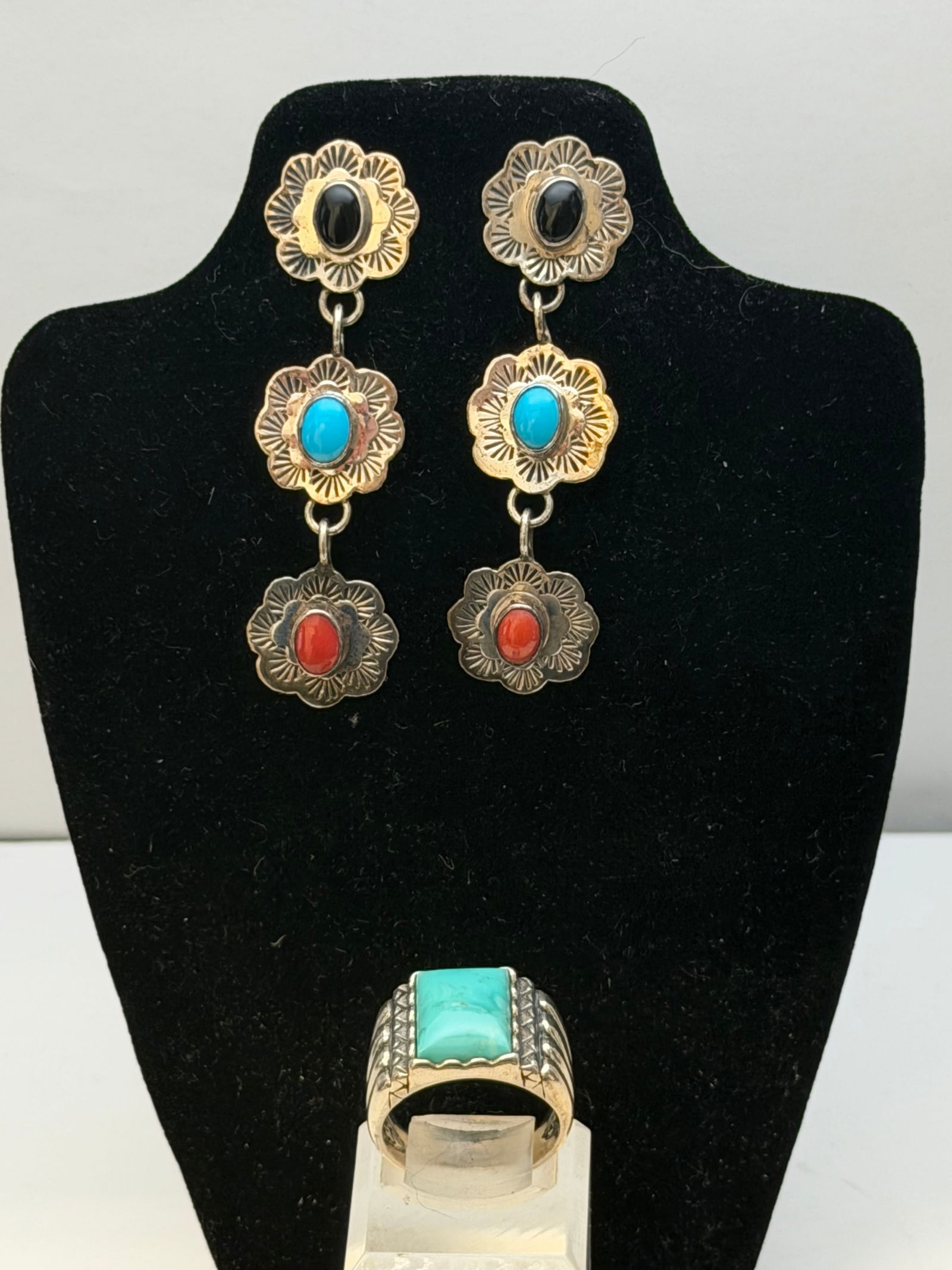 Sterling Silver Carolyn Pollack Ring, Sterling Western Dangle Earrings: Turquoise Ring Sz 9 , Sterling Dangle Earrings Turquoise , Onyx , Coral