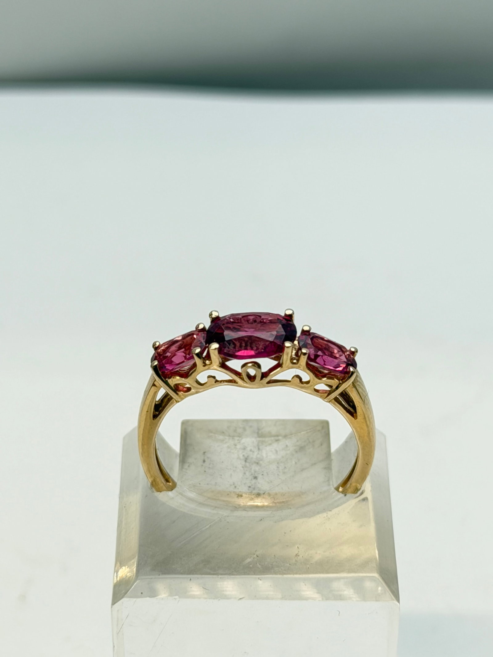 14K Gold Pink Tourmaline Ring, TW 2.62g, Sz 8: 14K Gold Pink Tourmaline Ring, TW 2.62g, Sz 8