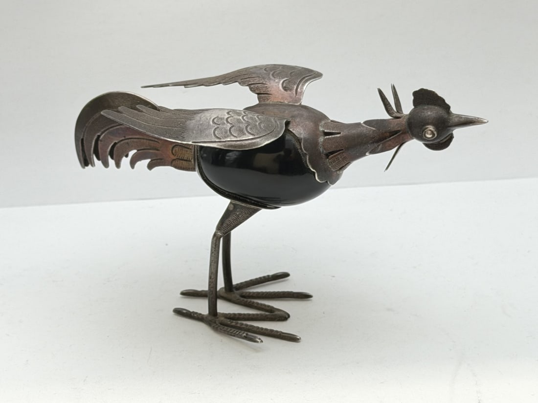 Taxco Mexico Sterling Silver Black Onyx Rooster Figure 4.25" x 2.5" x 2.5" (1 of 5)