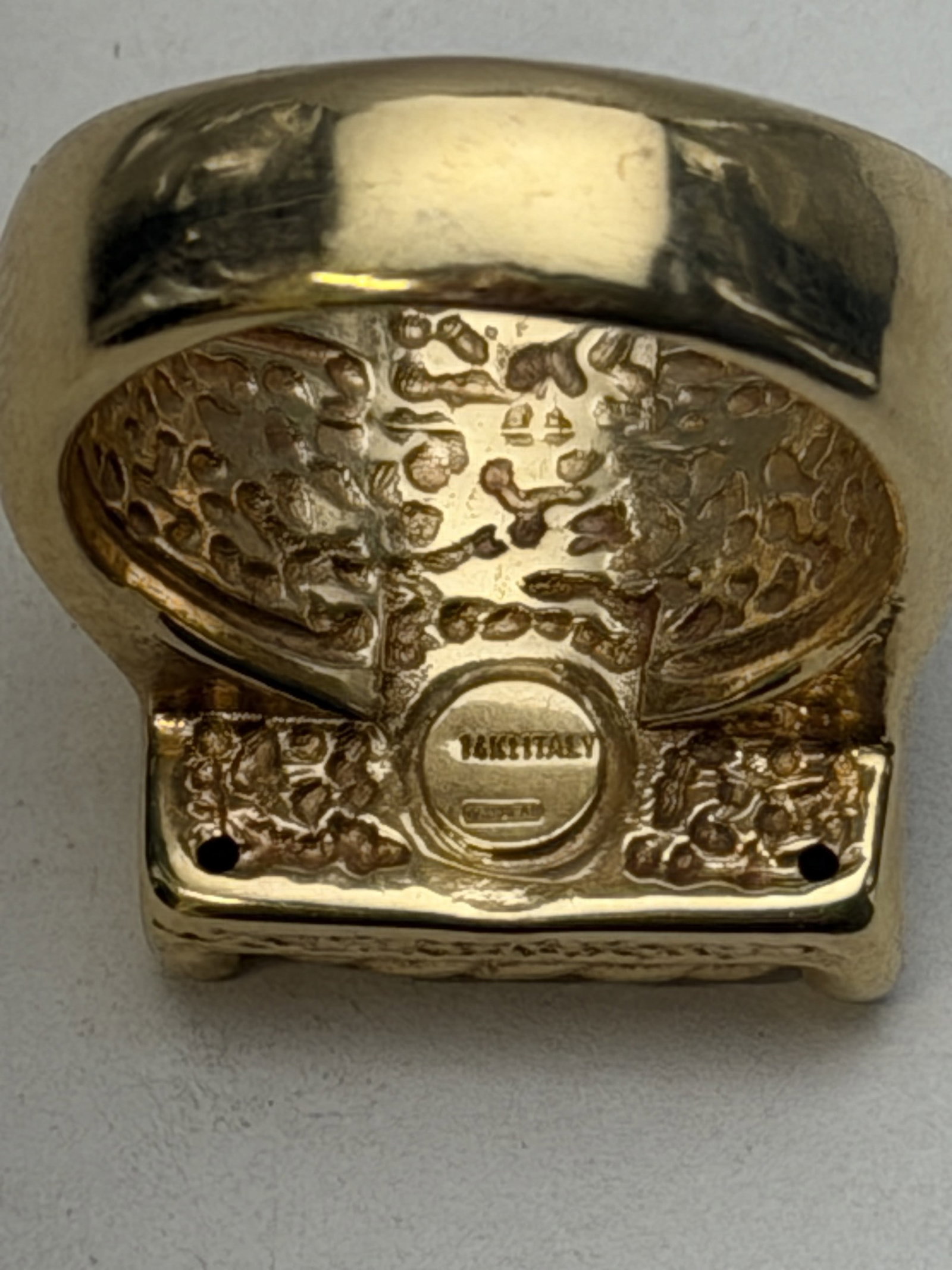 Italian 14K Yellow Gold Crest Lion Ring Sz 7, TW 3.14g - Ross Simmons Design Sold Out - 2