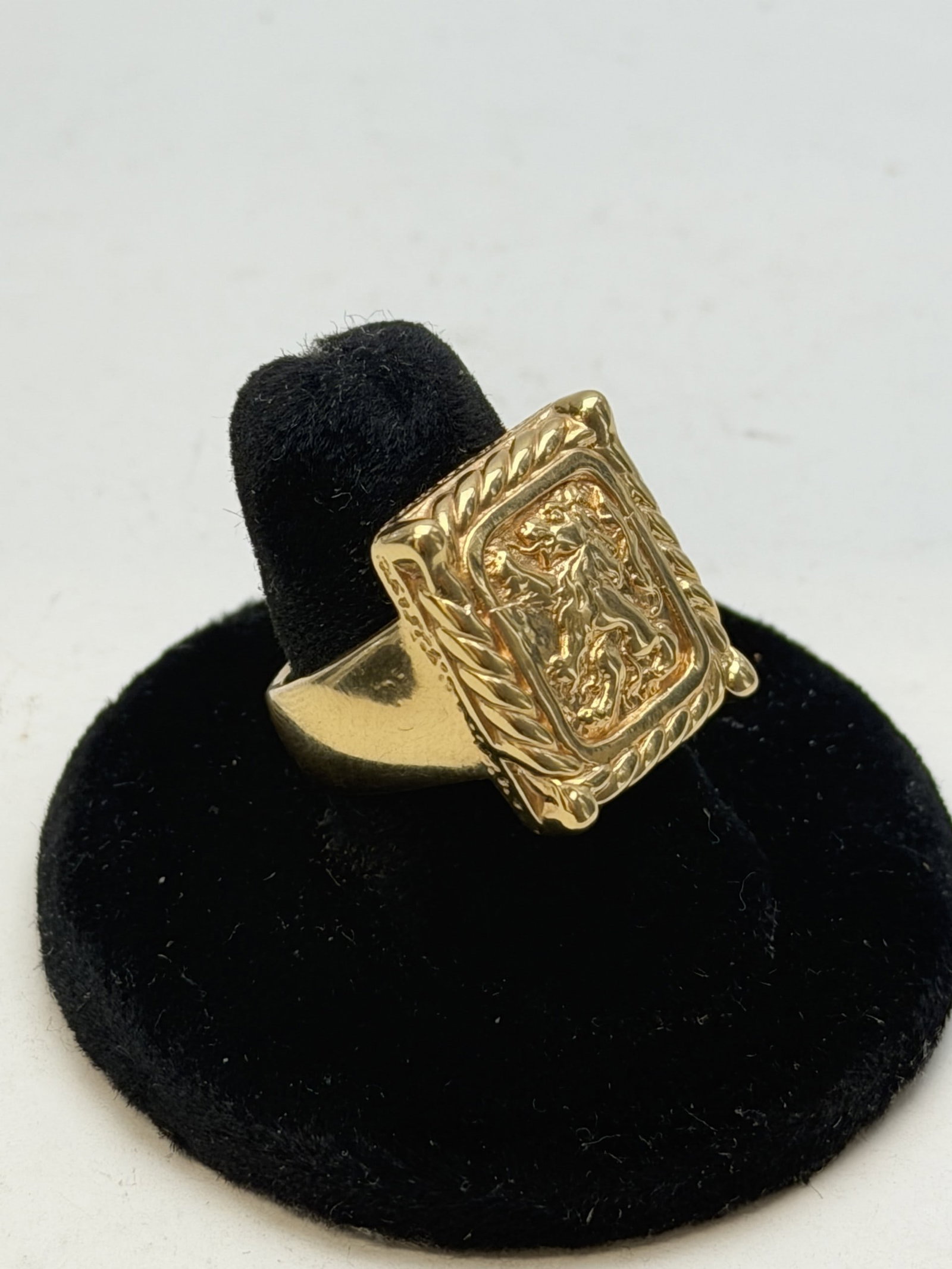 Italian 14K Yellow Gold Crest Lion Ring Sz 7, TW 3.14g - Ross Simmons Design Sold Out - 3