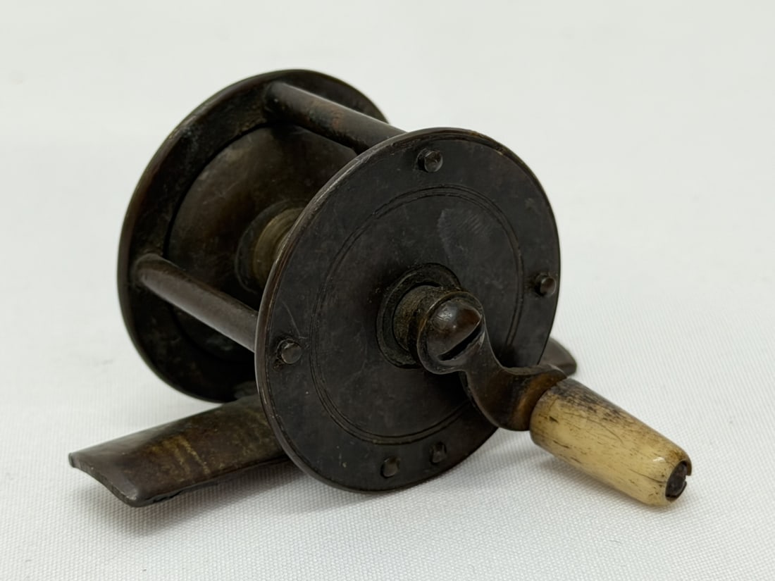 Unmarked Antique Brass 1.5" Bait Casting Fishing Reel with Bone Handle (1 of 5)