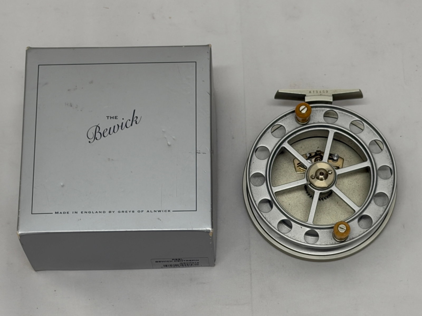England Greys of Alnwick Bewick Centrepin Fishing Reel A18459 with Original Box & Bag - Like New: England Greys of Alnwick Bewick Centrepin Fishing Reel A18459 with Original Box & Bag - Like New