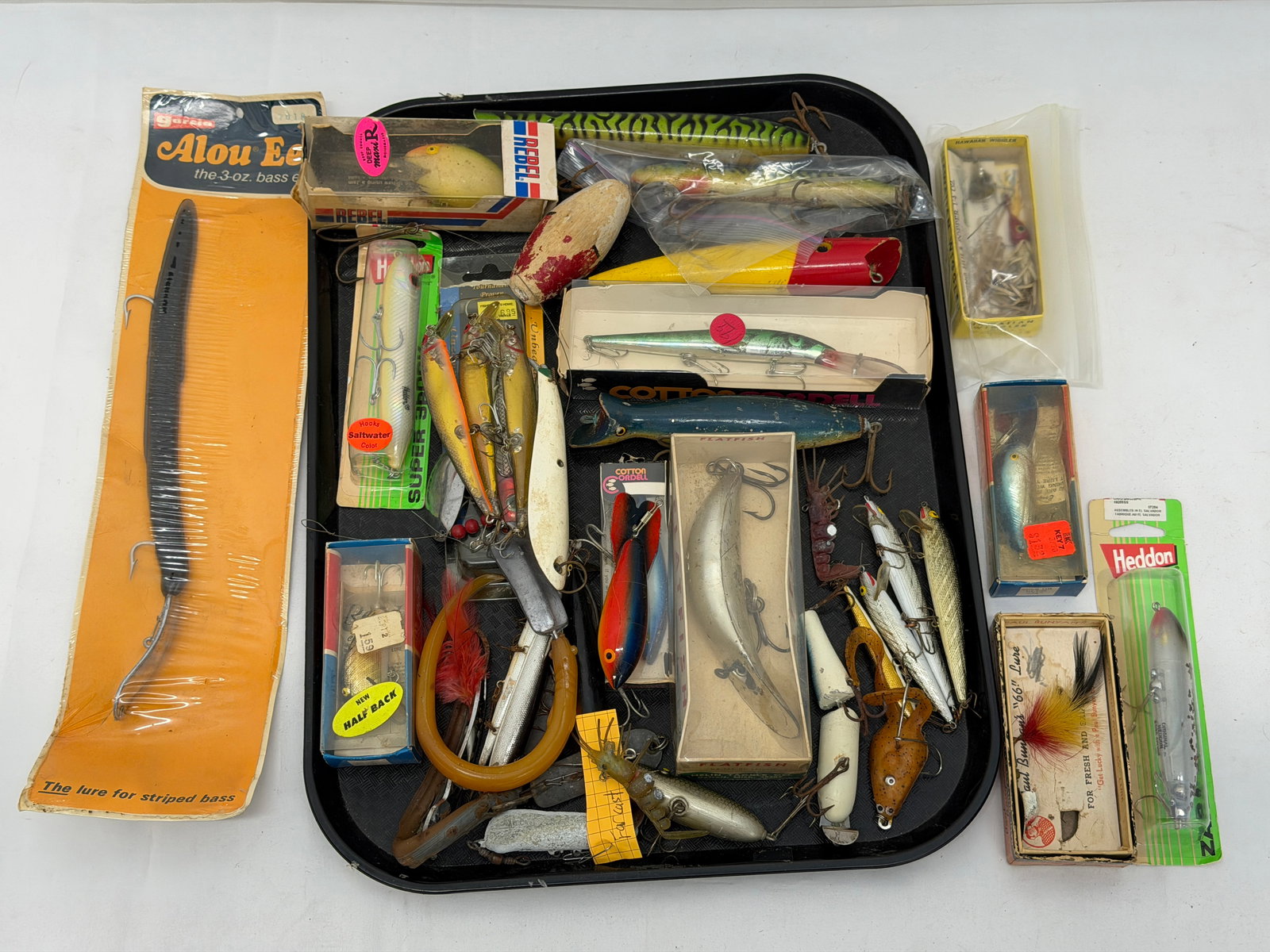 Large Lot Vintage Fishing Lures - Some in Boxes (1 of 9)