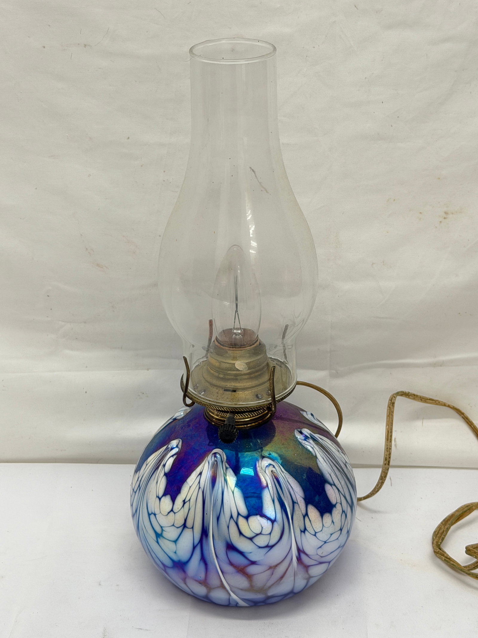 Mt. St. Helens Original Ash Glass Electric Oil Lamp 14.5"T (1 of 5)