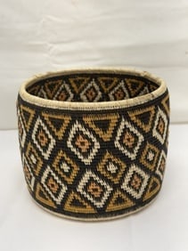 Wounaan Embera Rainforest Handwoven Basket 4.75" x 5.75" - (1 of 4)