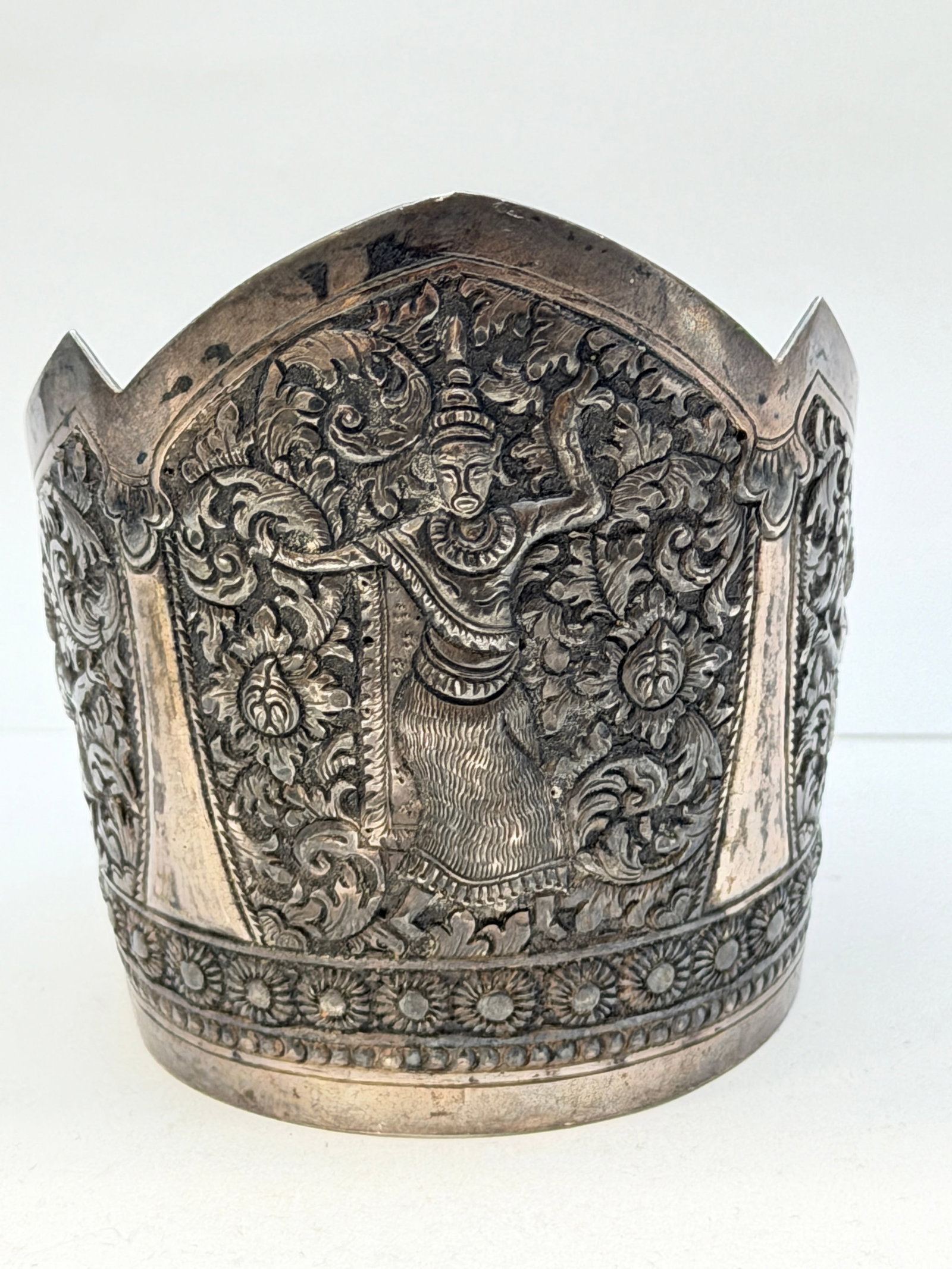 Sterling Silver Siam Southeast Asia Repousse Cuff Bracelet, TW 58.26g (1 of 4)