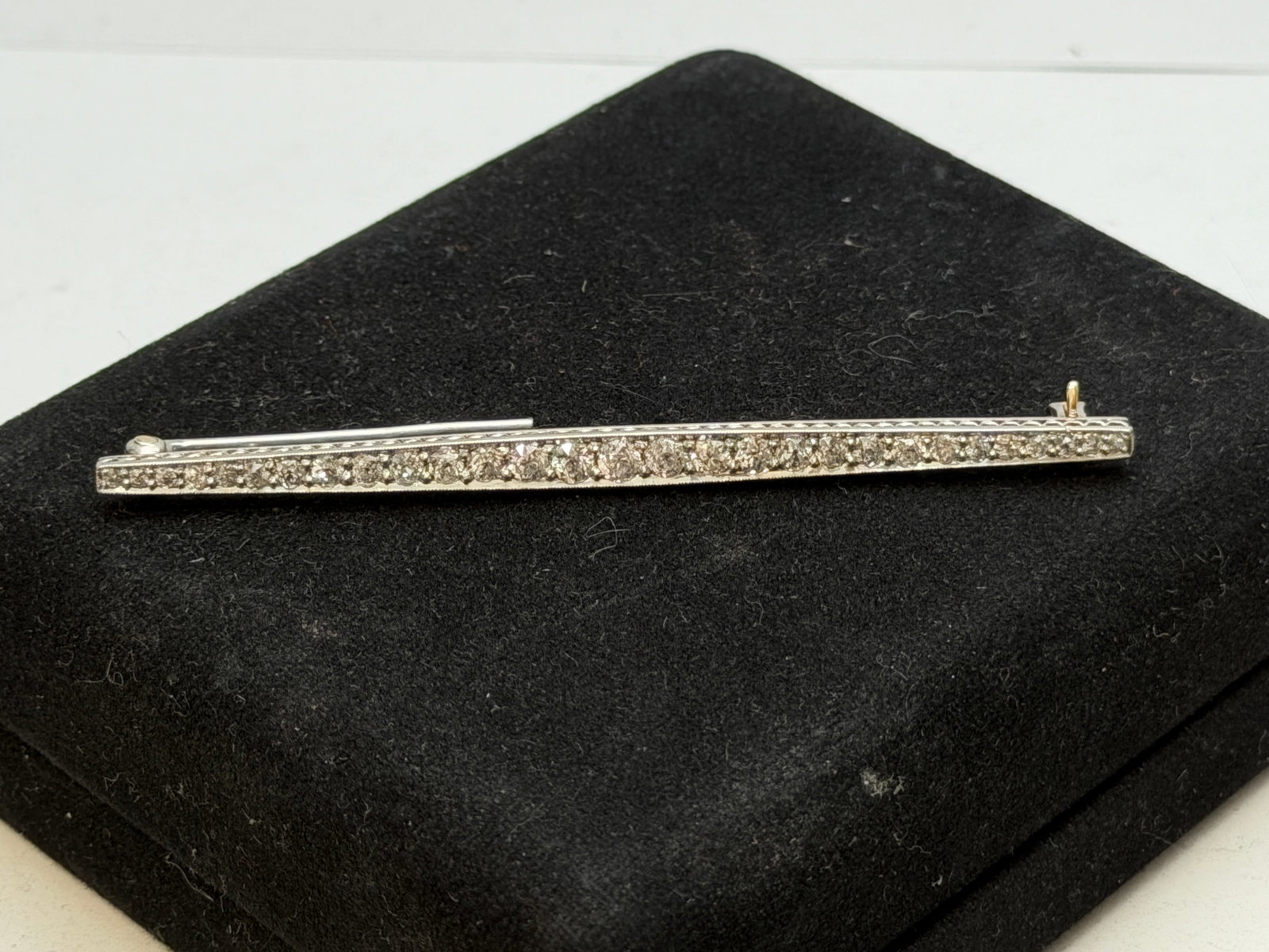 18K Gold Diamond Pin / Brooch 3"L, TW 7.03g (1 of 4)