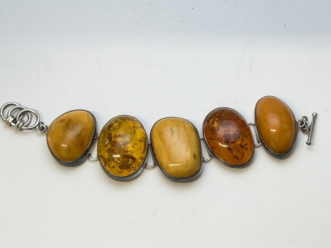 Vintage Sterling Baltic Amber Cabochons Bracelet- Large 1.25" to 1.5" Butterscotch , Honey, Cognac: Vintage Sterling Baltic Amber Cabochons Bracelet- Large 1.25" to 1.5" Butterscotch , Honey, Cognac