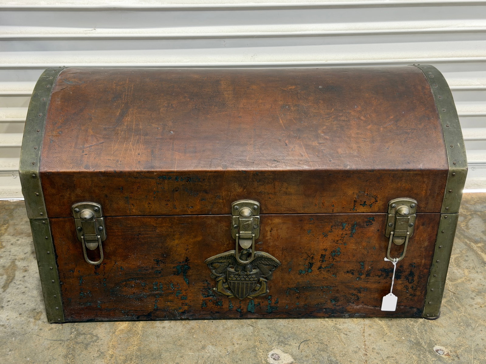 Dome Trunk with Leather Cladding, Embossed Eagle Emblem - 31" x 17" x 18" (1 of 9)