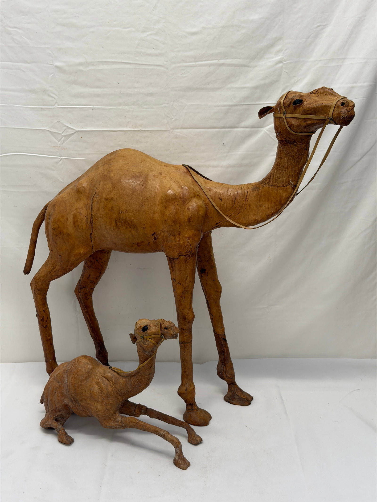 (2)Vintage Leather Wrapped Dromedary Camel Sculptures (1 of 11)