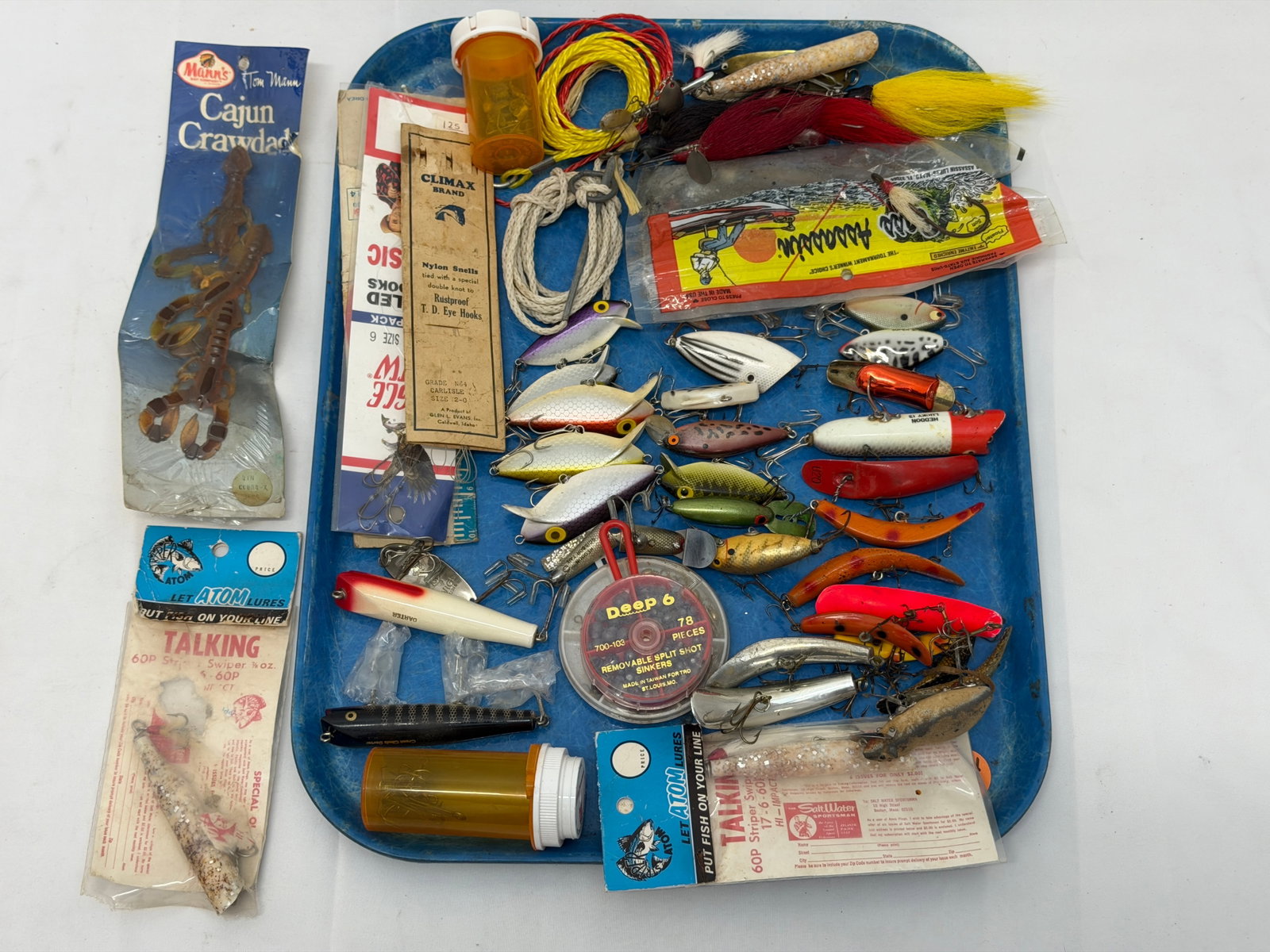 Vintage Lot of Fishing Lures, Hooks, Weights (1 of 6)