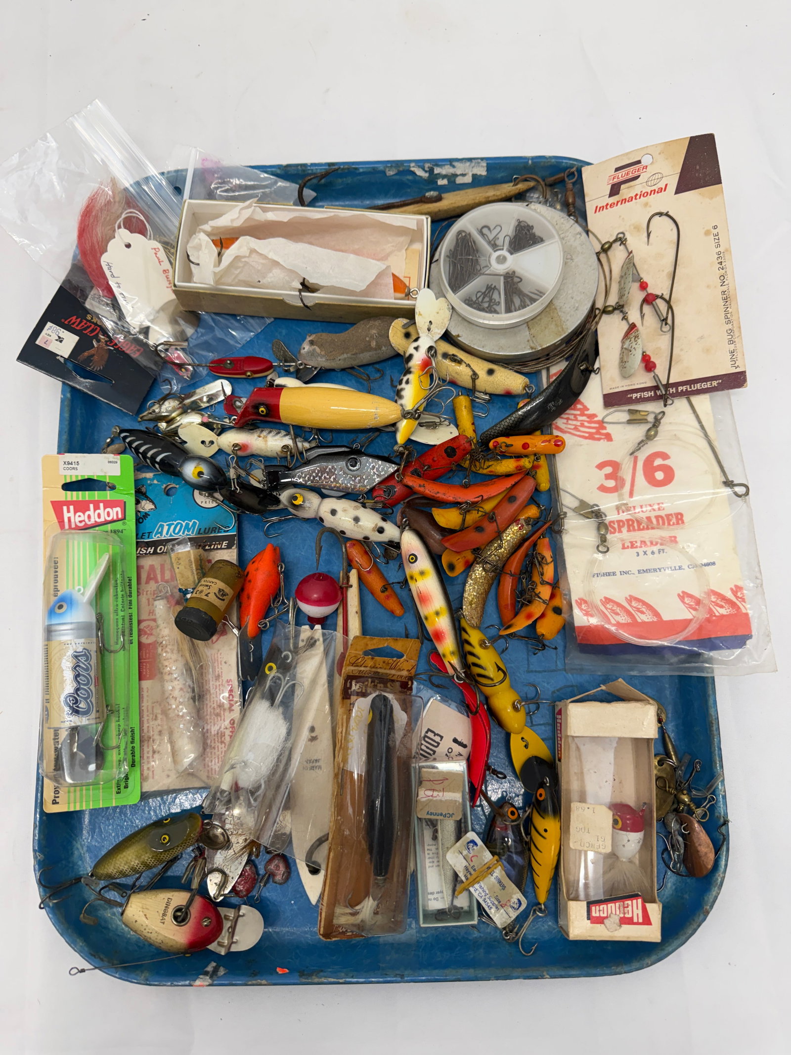 Vintage Lot Asst Fishing Lures + Hooks (1 of 7)