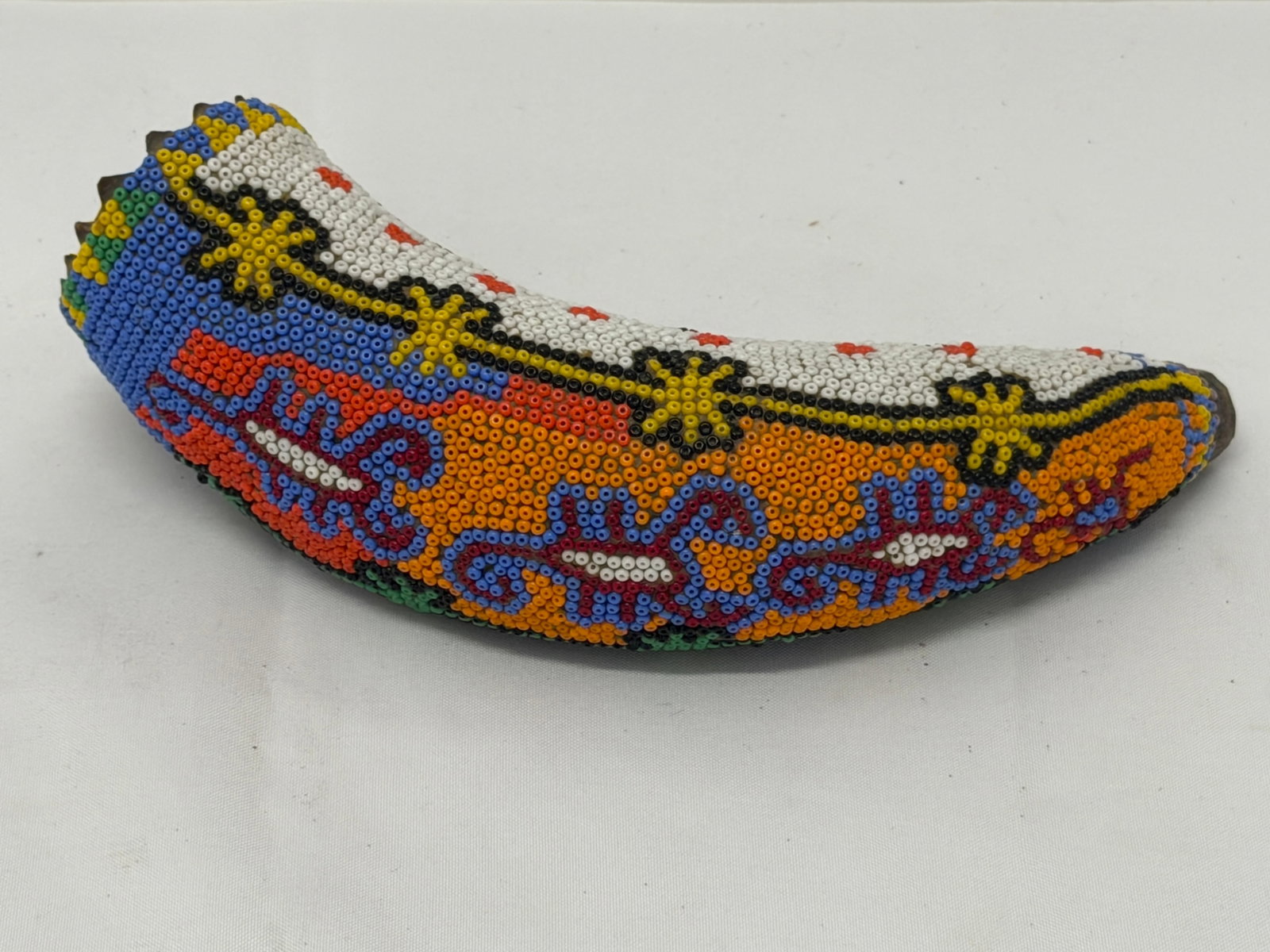 Vintage Huichol Beaded Folk Art Ceremonial Cow Horn 6.5"L (1 of 6)