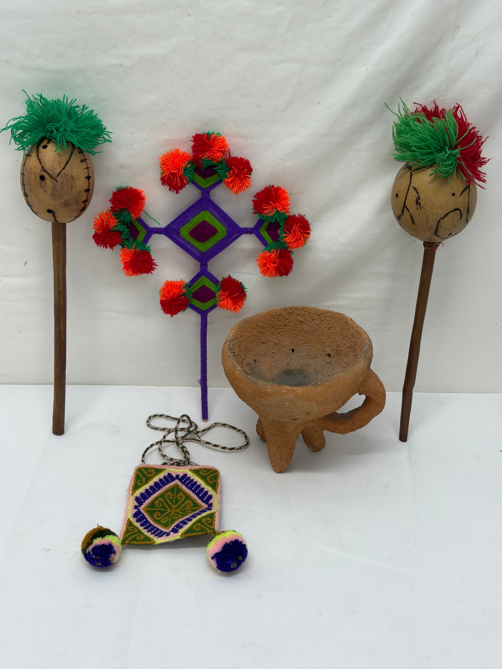 Asst Vintage Huichol Folk Art Items - (1 of 8)