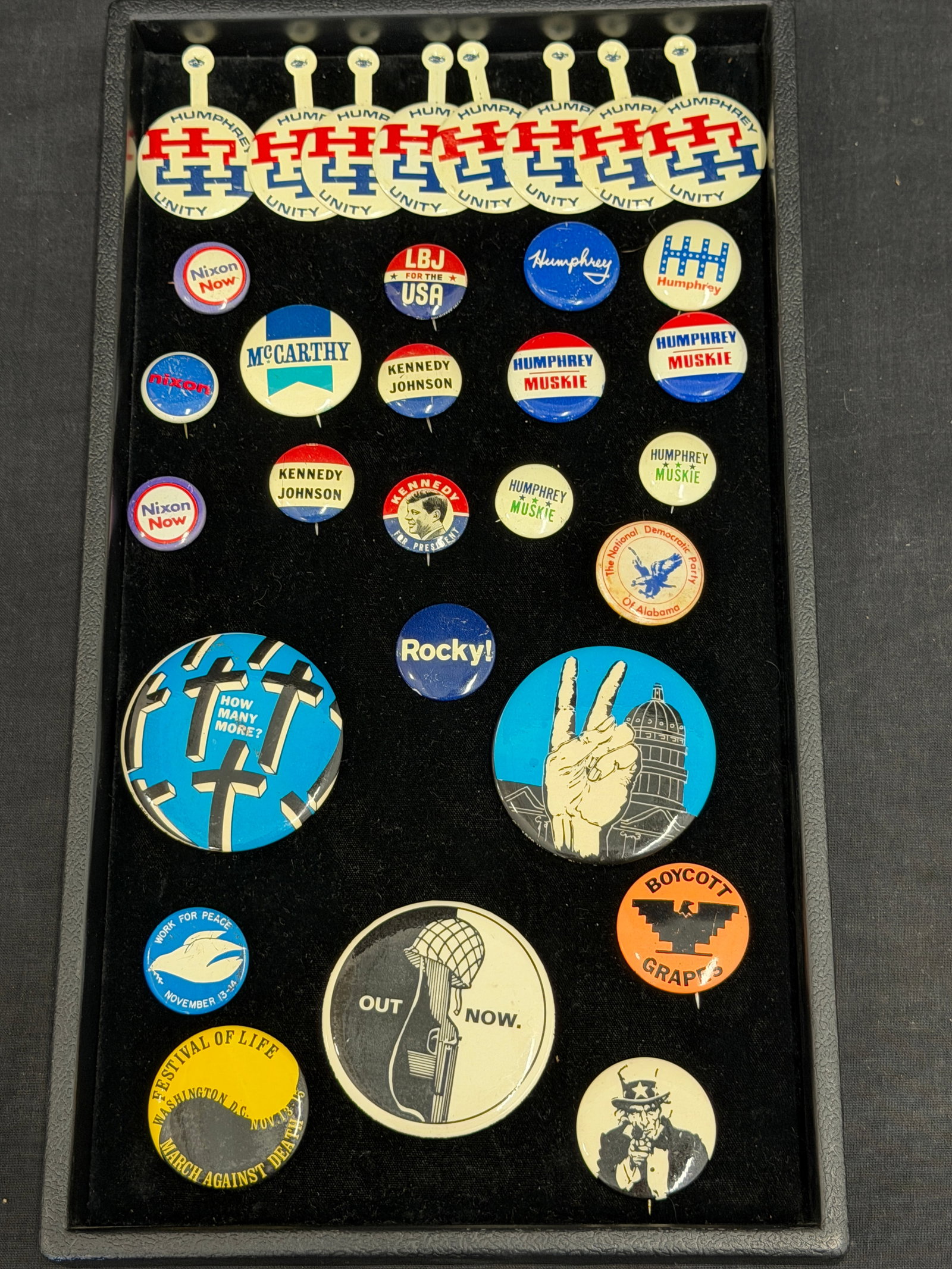 1960s-70s Button Pins, Anti Vietnam Protest Pins, Political Pins (1 of 6)