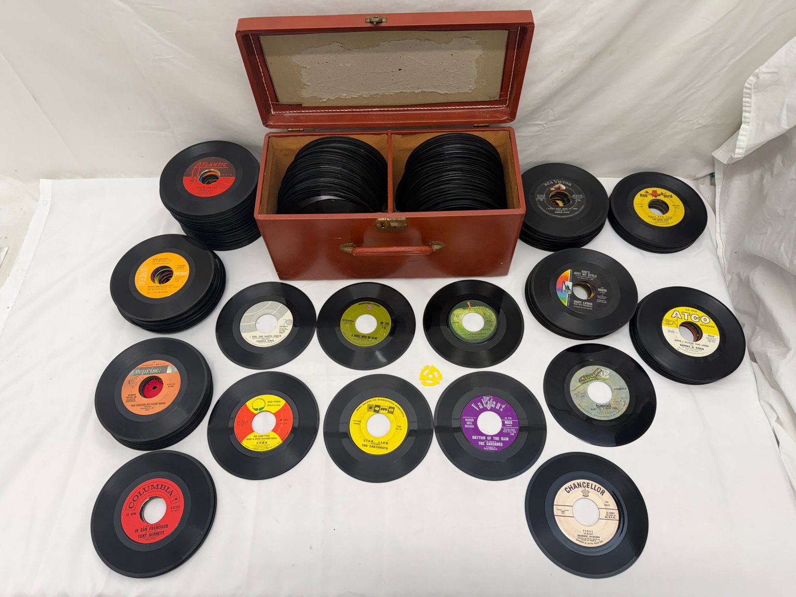 (325+)Vintage Vinyl 45 Records - Various Artists & Condition (1 of 12)