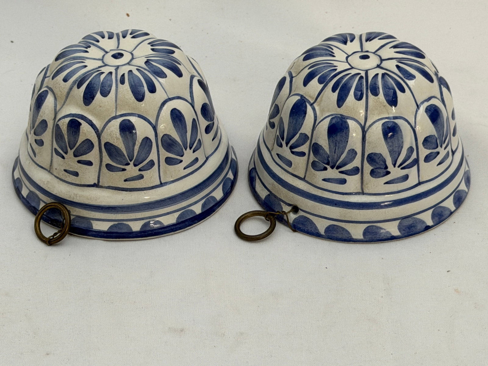 (2)Bassano Italy Hanging Wall Molds 3.75" x 2.5": (2)Bassano Italy Hanging Wall Molds 3.75" x 2.5"