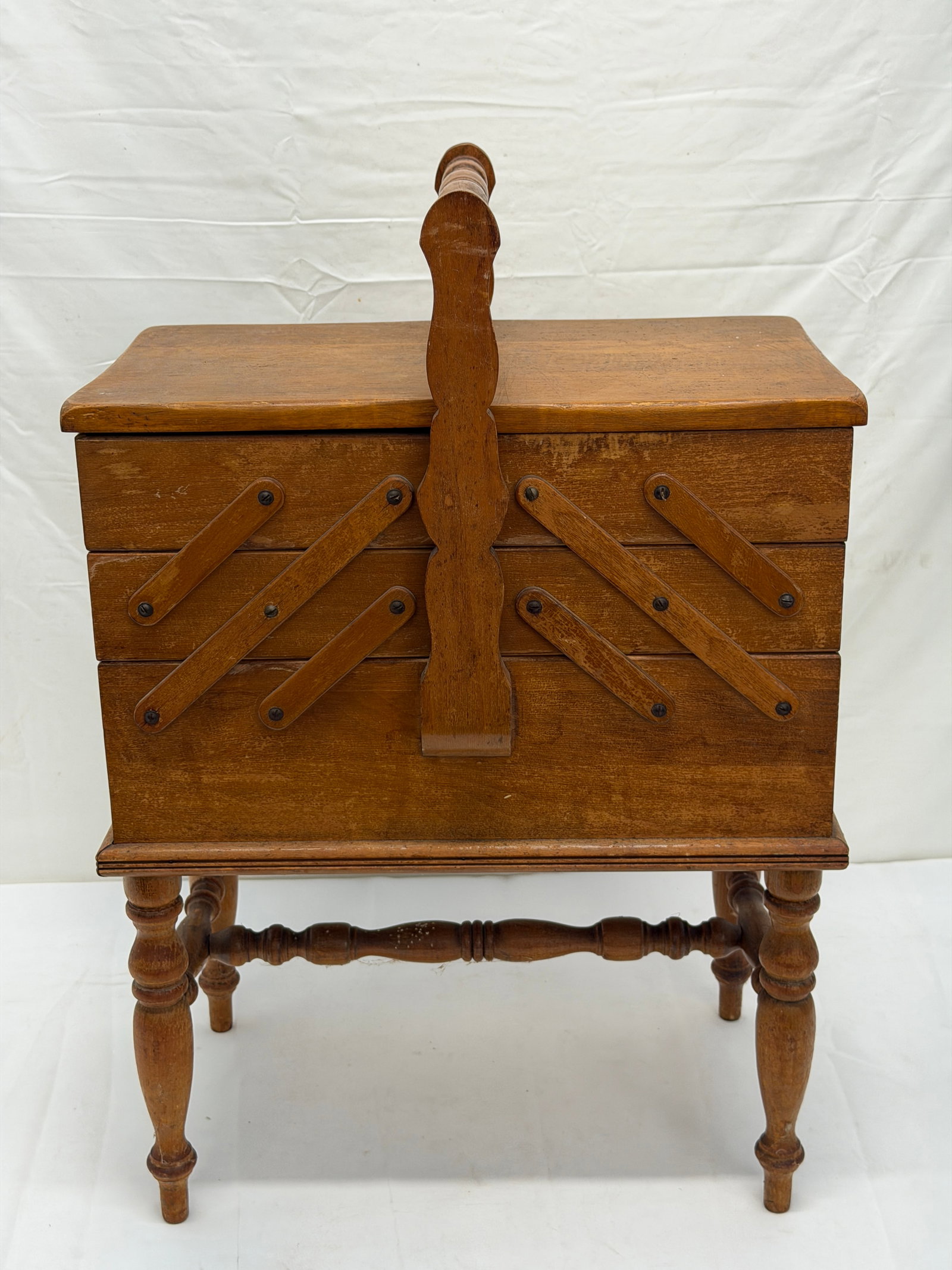 Mid Century Accordion Cantilever Sewing Box with Turned Legs Full (1 of 6)