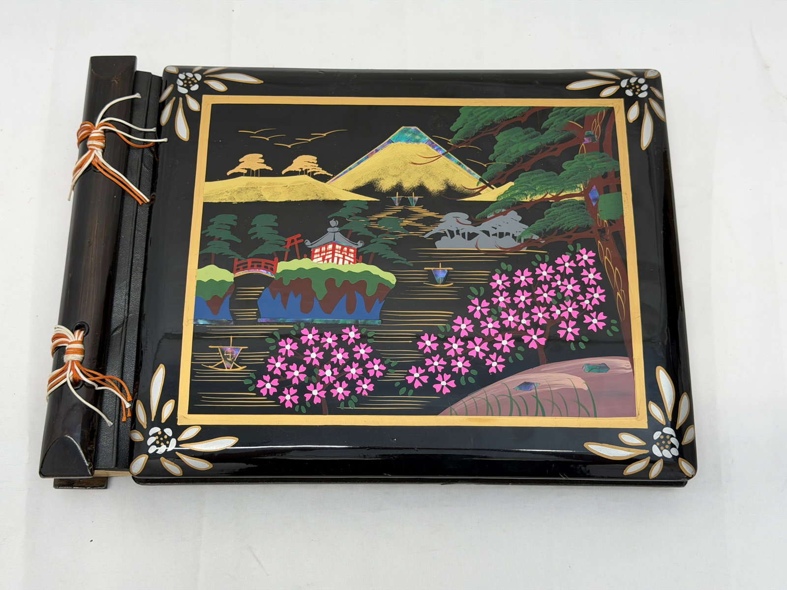 Japanese Hand Painted & Abalone Lacquer Photo/ Scrap Album 14.5" x 10.5" (1 of 4)