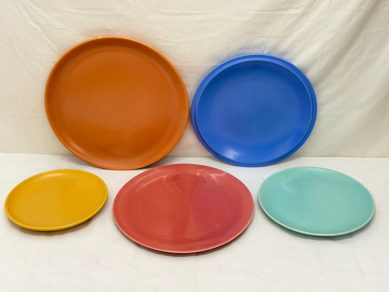(5)California Pottery Plates by Various Makers (1 of 8)