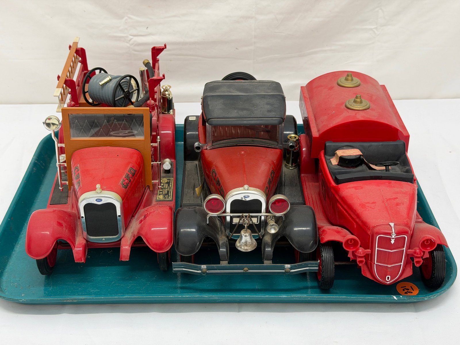 (3)Vintage Jim Beam Fire Trucks - Model T , Ford (1 of 5)