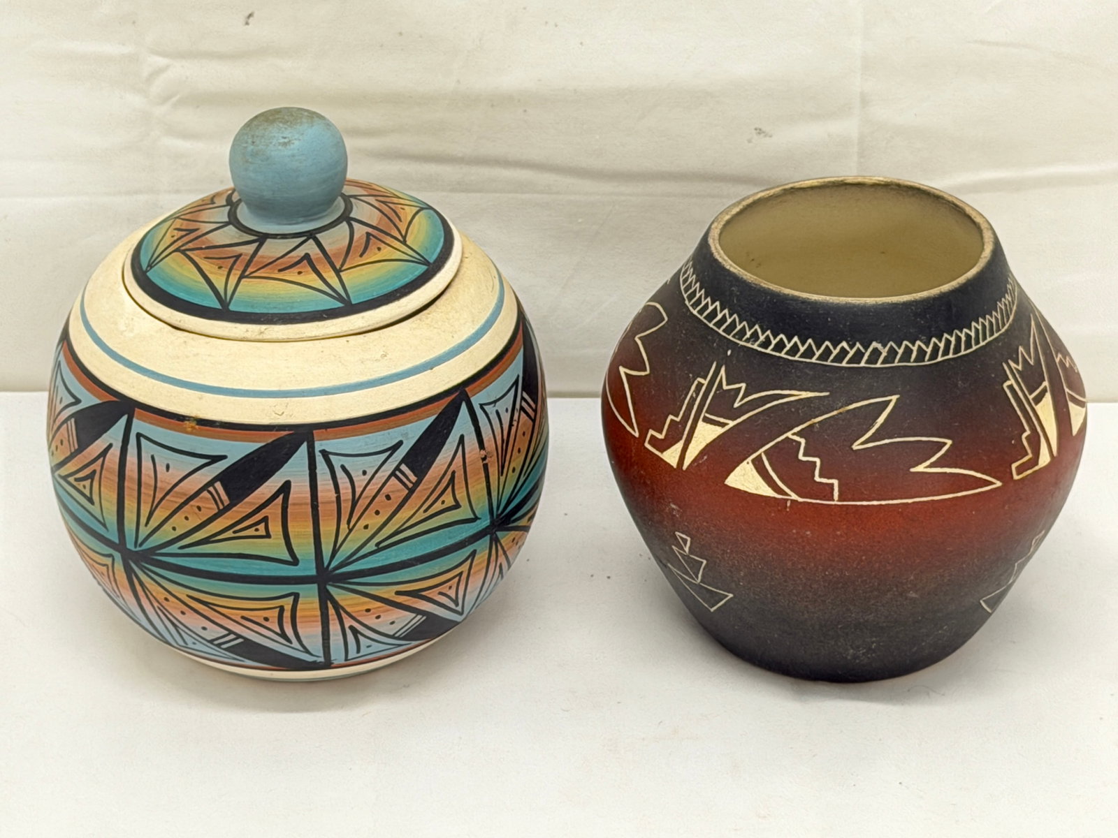 (2)Native American Navajo Signed Lidded Dishes - (1)J.Hatalie + (1)Drew Warren (1 of 8)