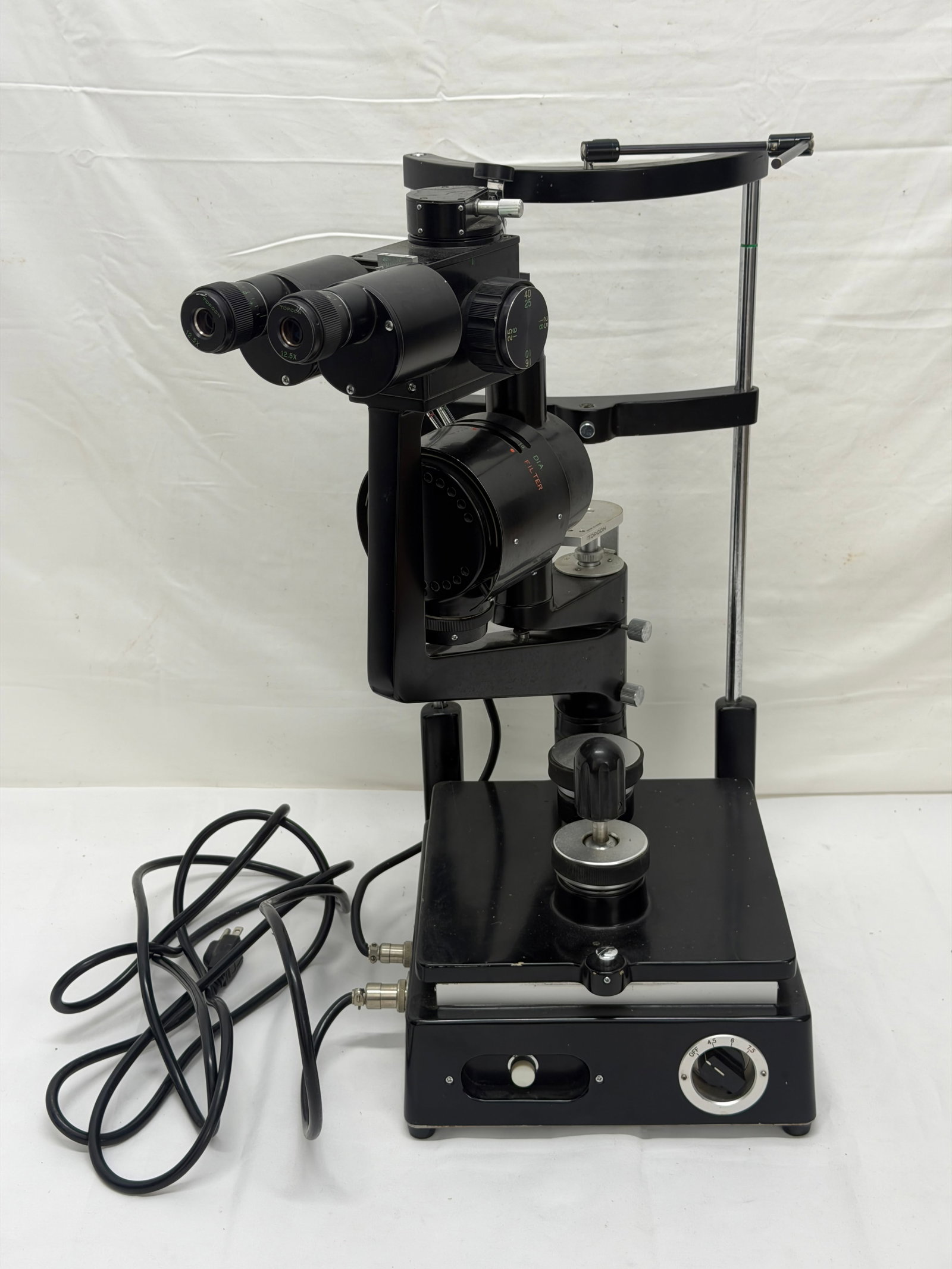 Topcon Slit Lamp Super 1A B10 Microscope No.011657 (1 of 9)