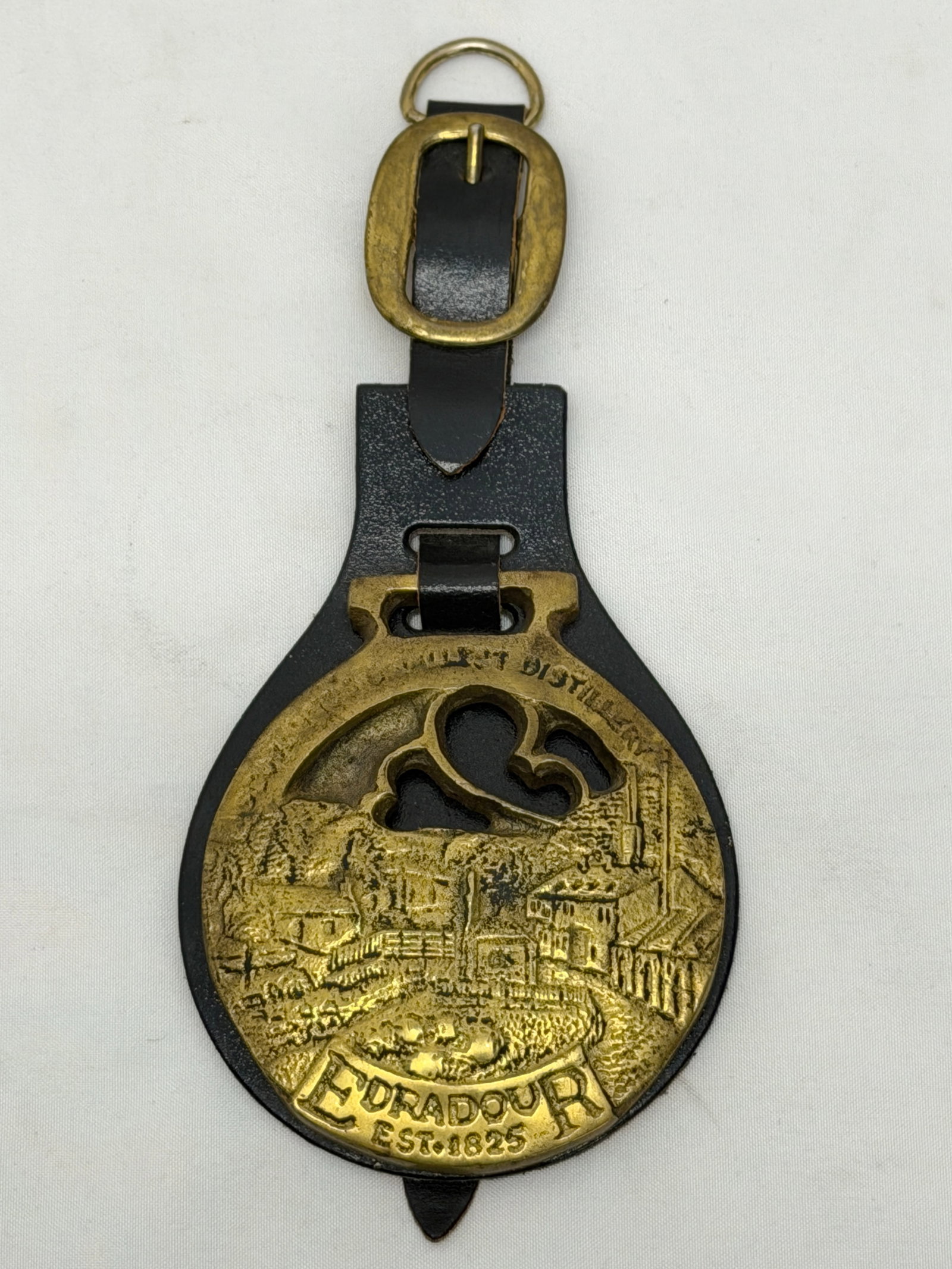 Vintage Brass Horse Harness Medallion Scotland Distillery 3.25" x 3.75" (1 of 3)