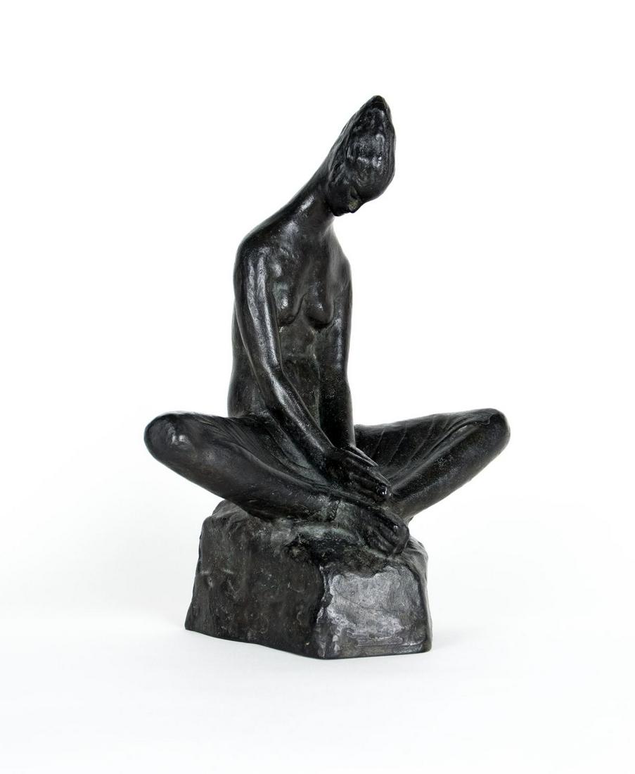 Mestrovic, Ivan: Sitzende (1 of 3)