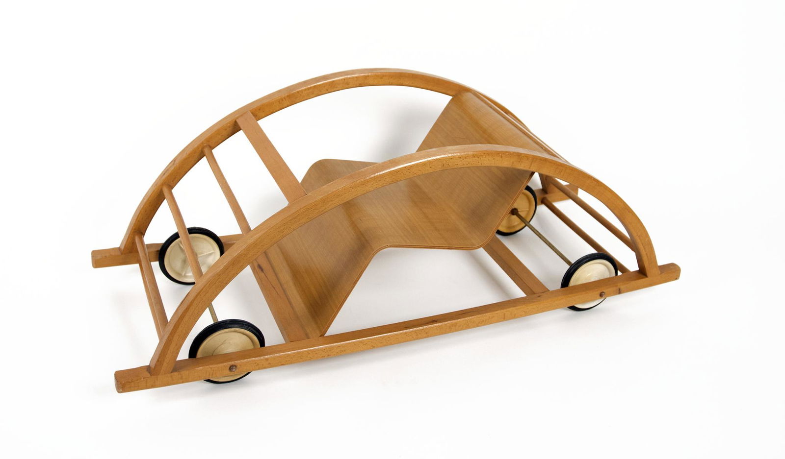 Brockhage, Hans: Rocking Chair: Hans Brockhage 1925 Schwarzenberg - 2009 ibid Rocking Chair Wood, iron, plastic wheels, rubber tires; H 37.5 cm, L 98.5 cm, W 38 cm; Wheels marked ''GEDRO''