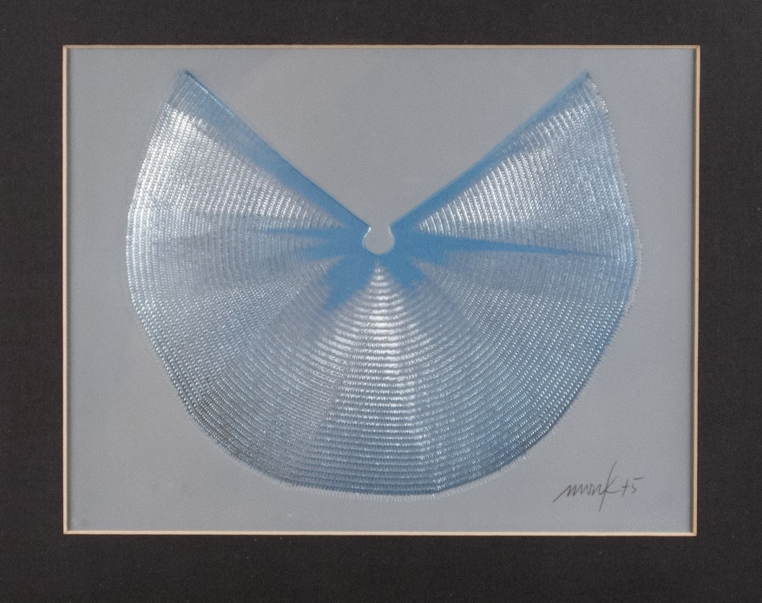 Mack, Heinz: Lichtstern: Heinz Mack 1931 Lollar Lichtstern Silkscreen on metal-coated and embossed paper; H 180 mm, W 222 mm; signed and dated lower right ''Mack 75''