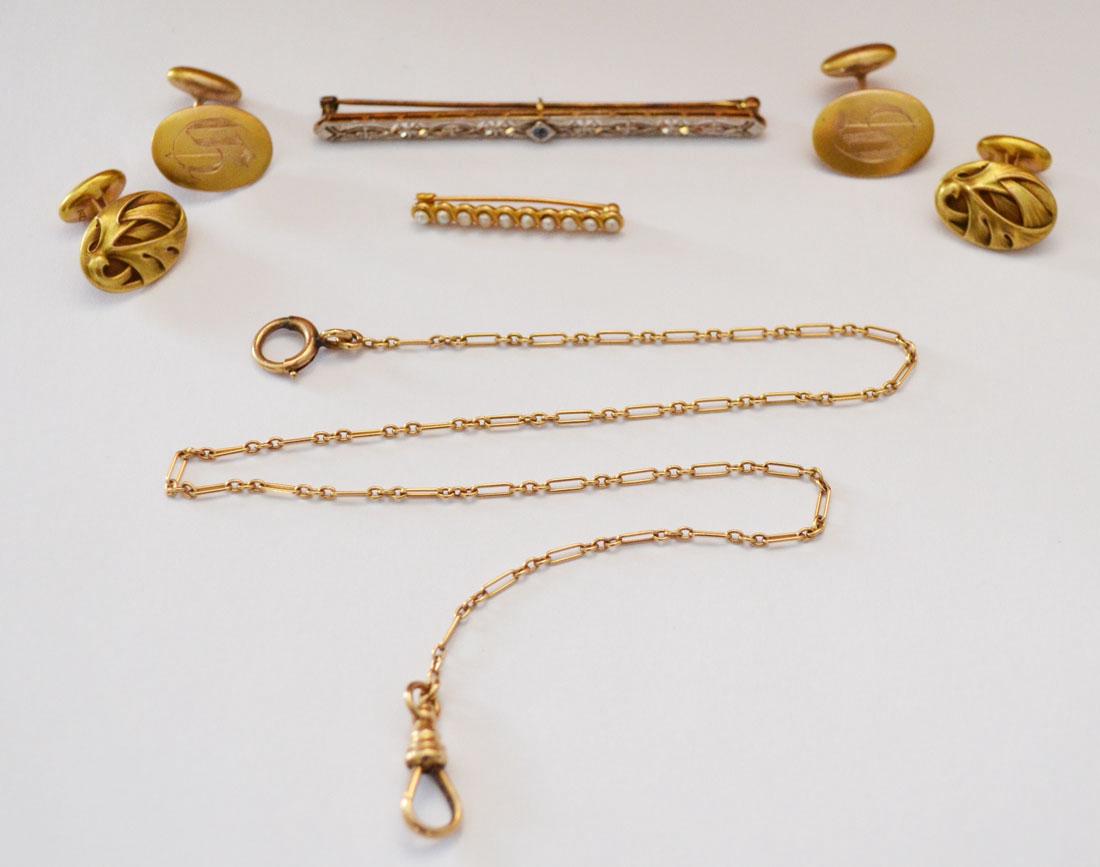 Nice Lot Of Vintage 14k Gold Jewelry (1 of 2)