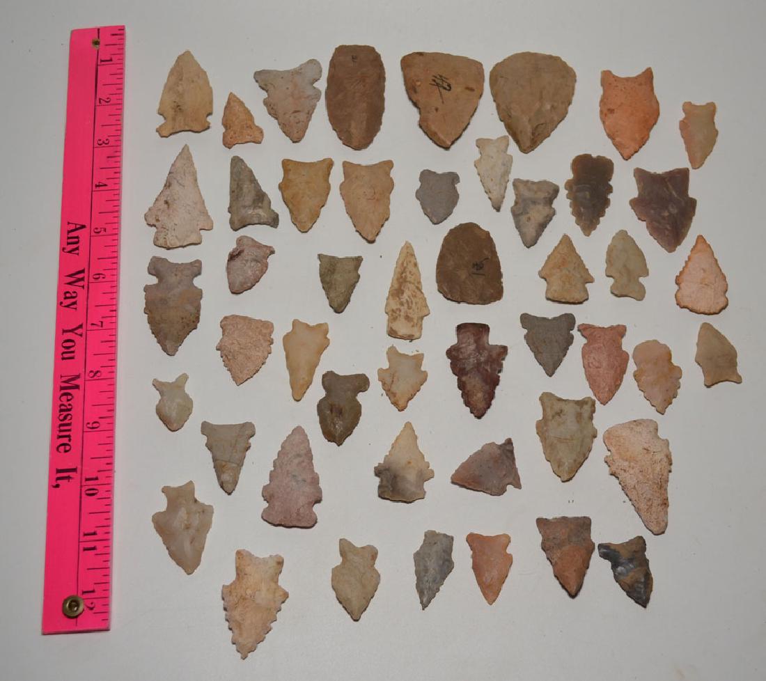 Lot Of  Native American Arrowheads ( Some Serrated) (1 of 1)
