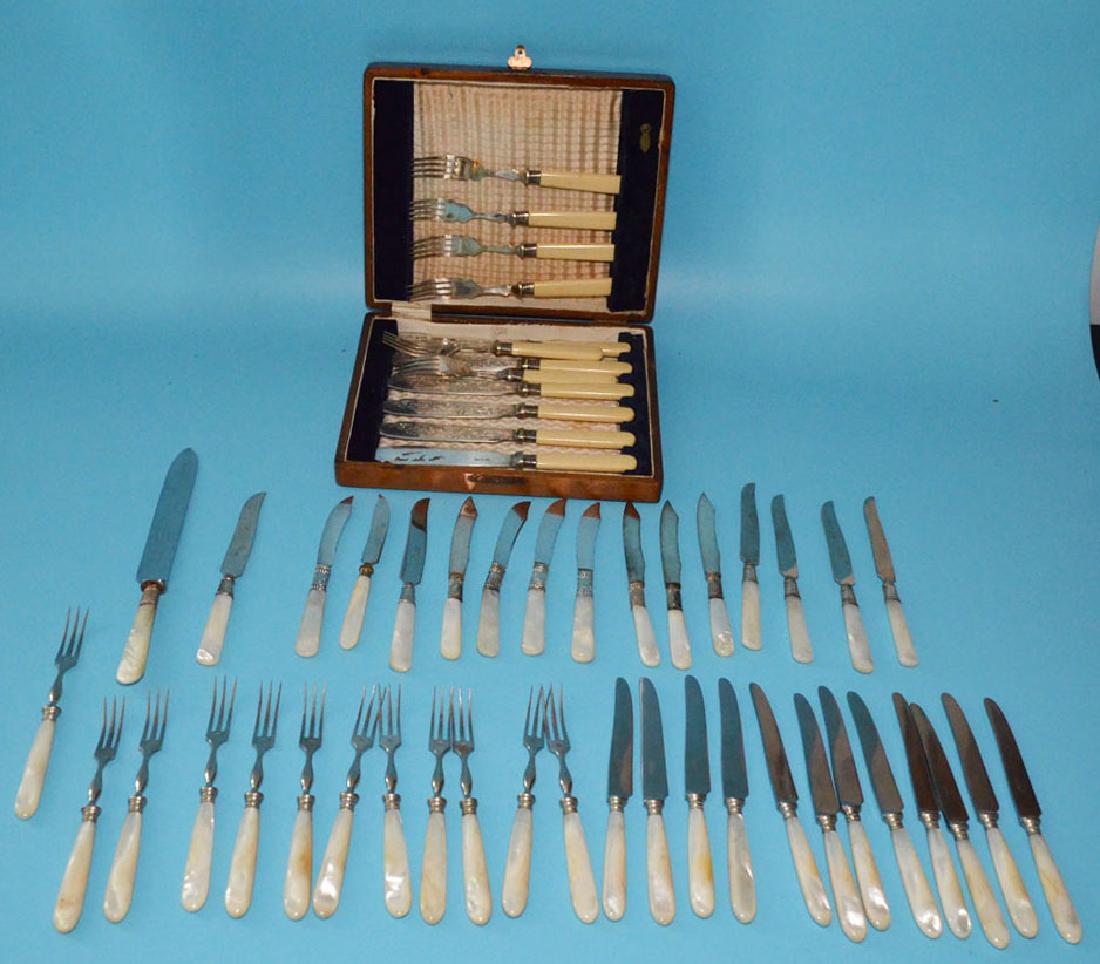 Lot Of Silver Plate Mother Of Pearl Fish Set & Others (1 of 3)