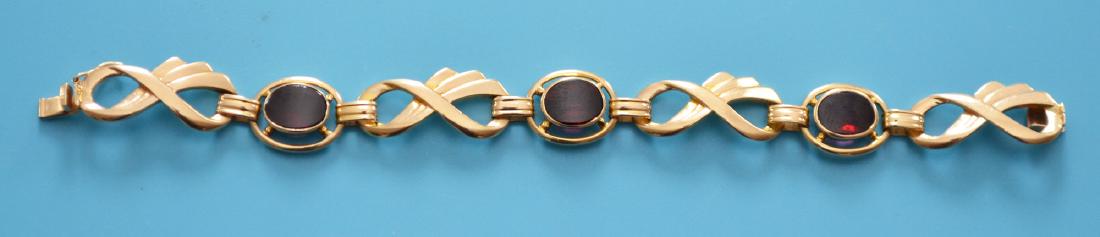 Lovely 14k Gold & Garnet Bracelet (1 of 4)