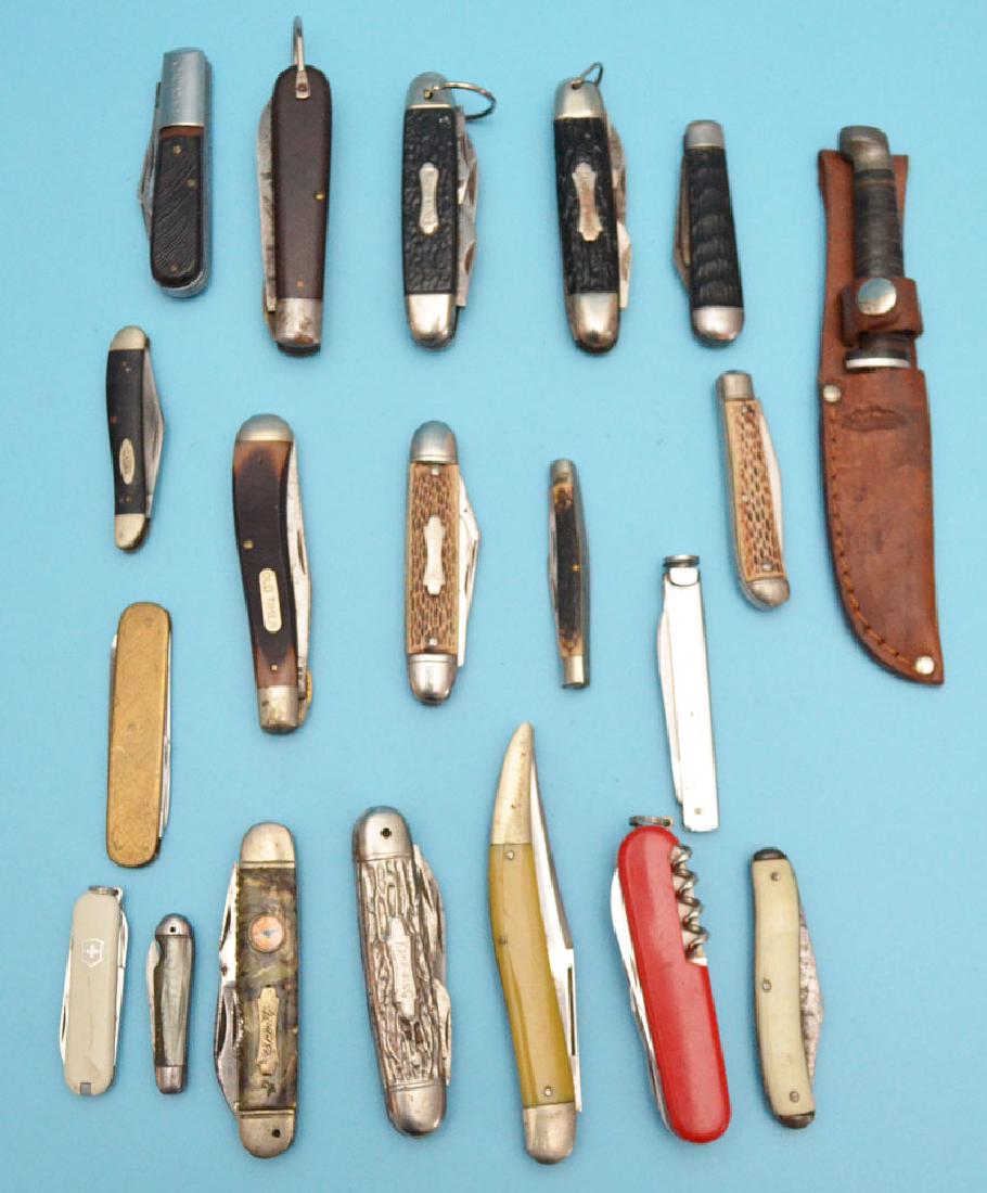 Box Lot of Vintage Pocketknives (1 of 1)