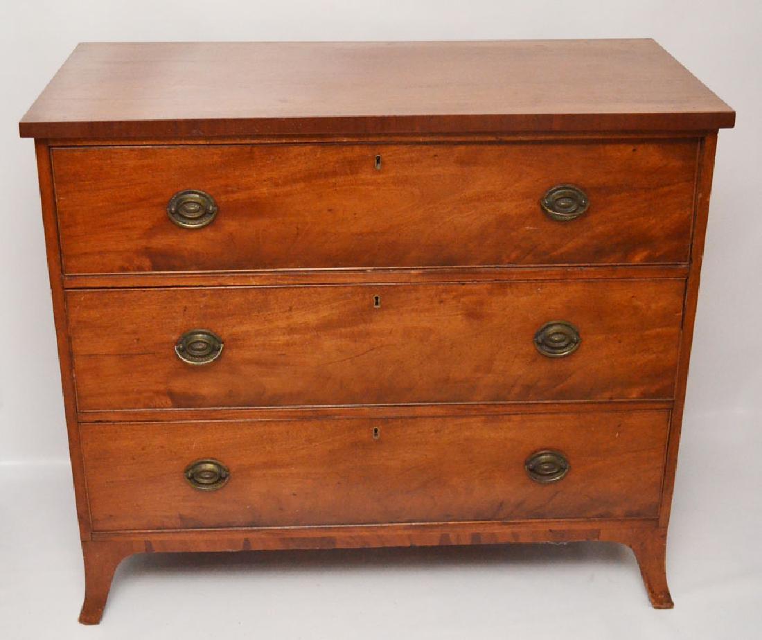 Hepplewhite Mahogany Chest Of Dressers (1 of 4)