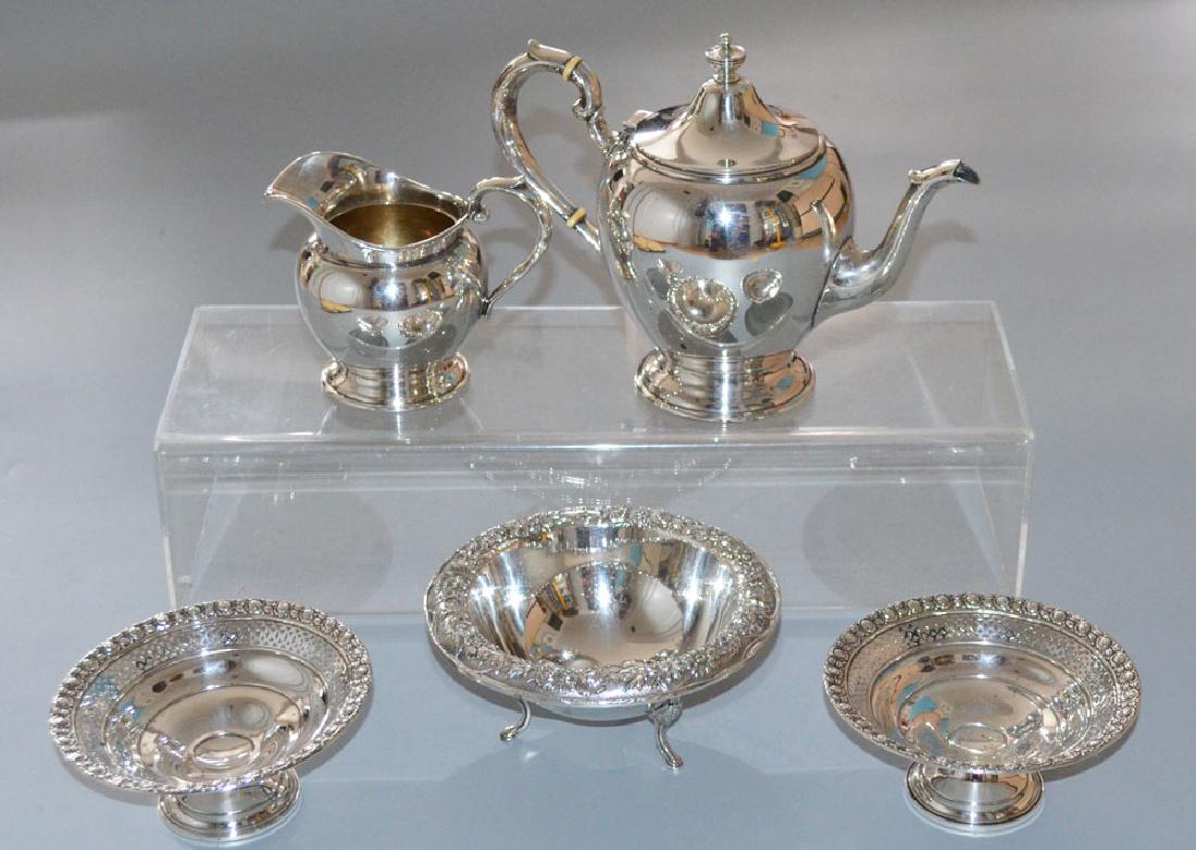 Lot Of Sterling Silver Accessories ( Tea Pot ,Dishes) (1 of 4)
