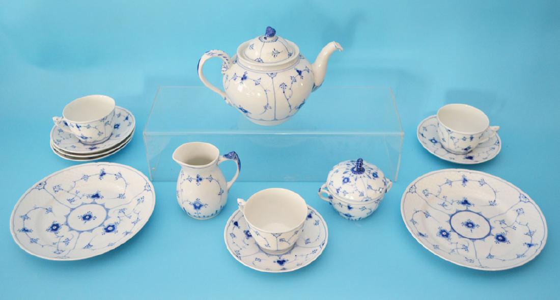 Lot of B & G Blue Fluted Dinnerware (1 of 2)