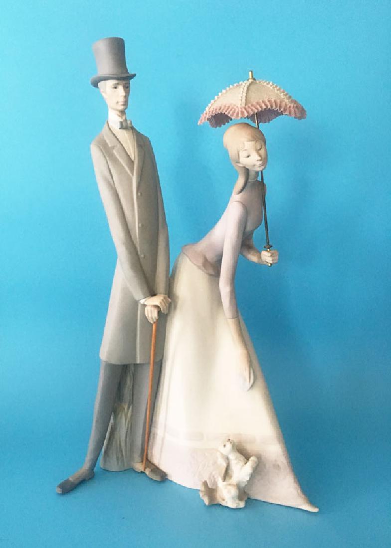 Large Lladro Figural Group (  Man, Woman & Dog ) (1 of 4)